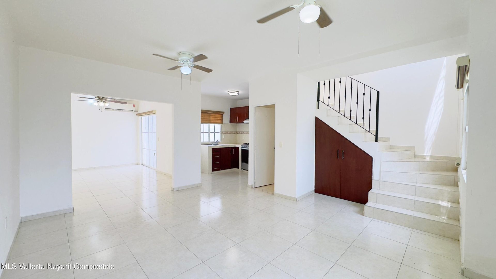 20250925182848695921000000-o