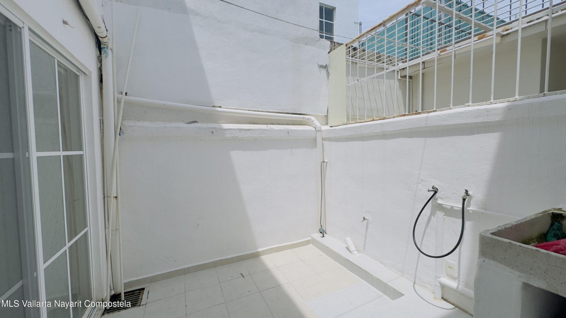 20250925182908112812000000-o