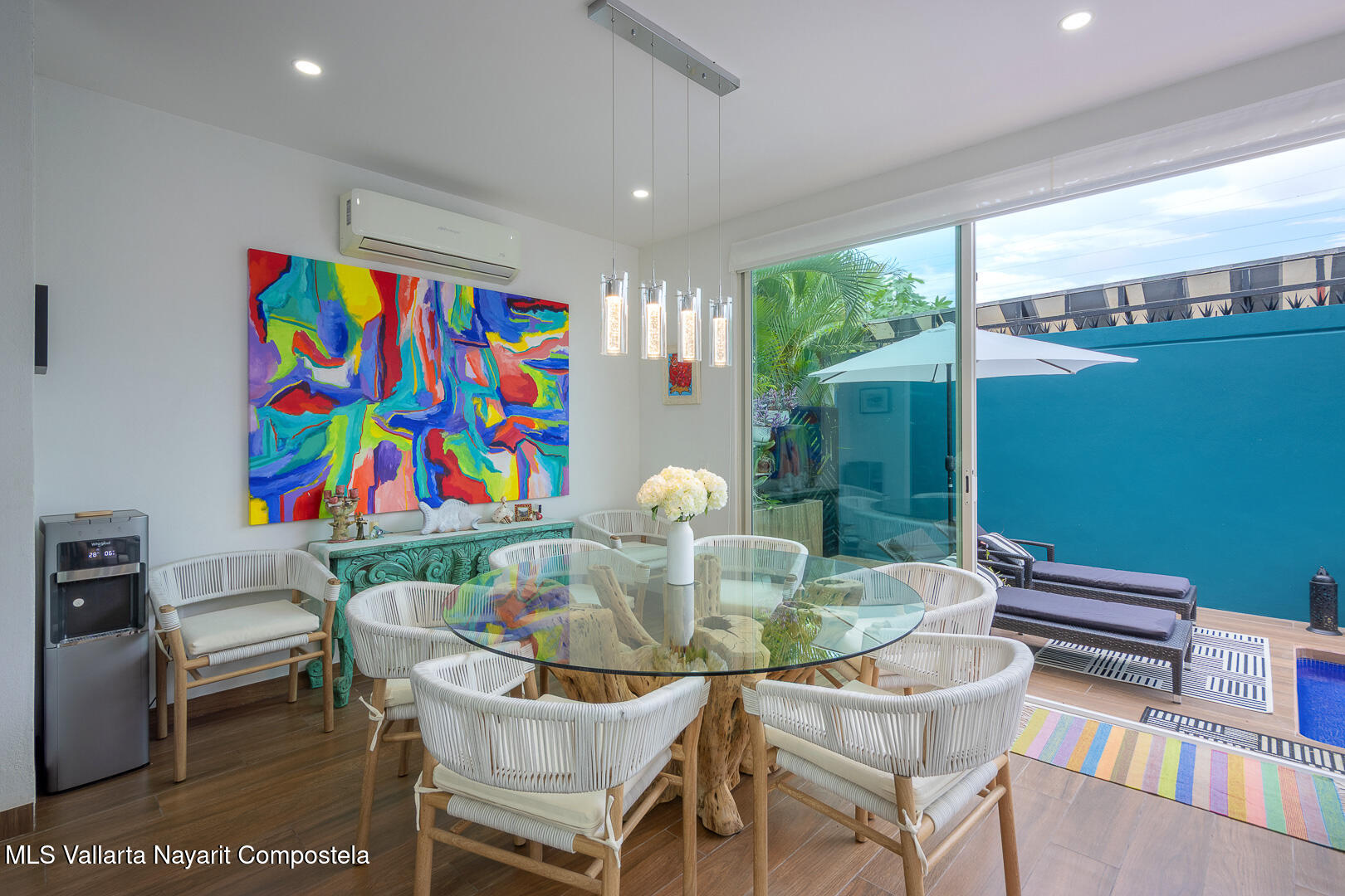 20250925230033323045000000-o