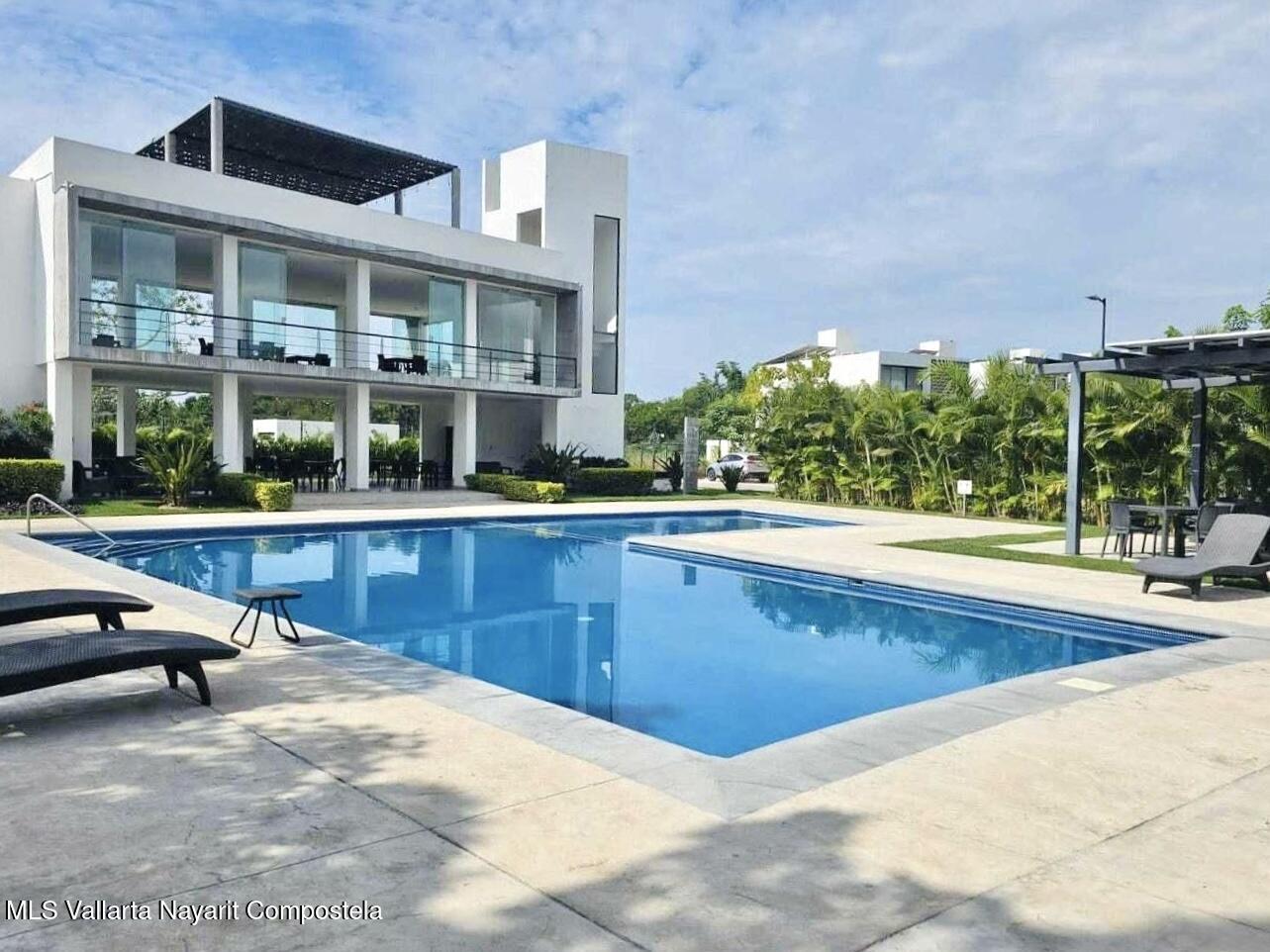 20250925232029301201000000-o