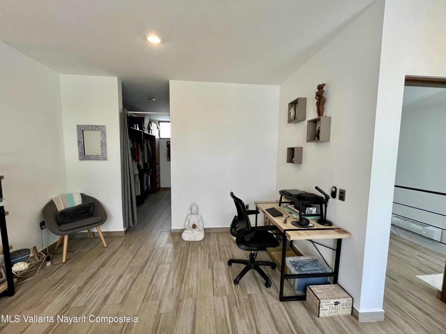 20250925232047101851000000-o