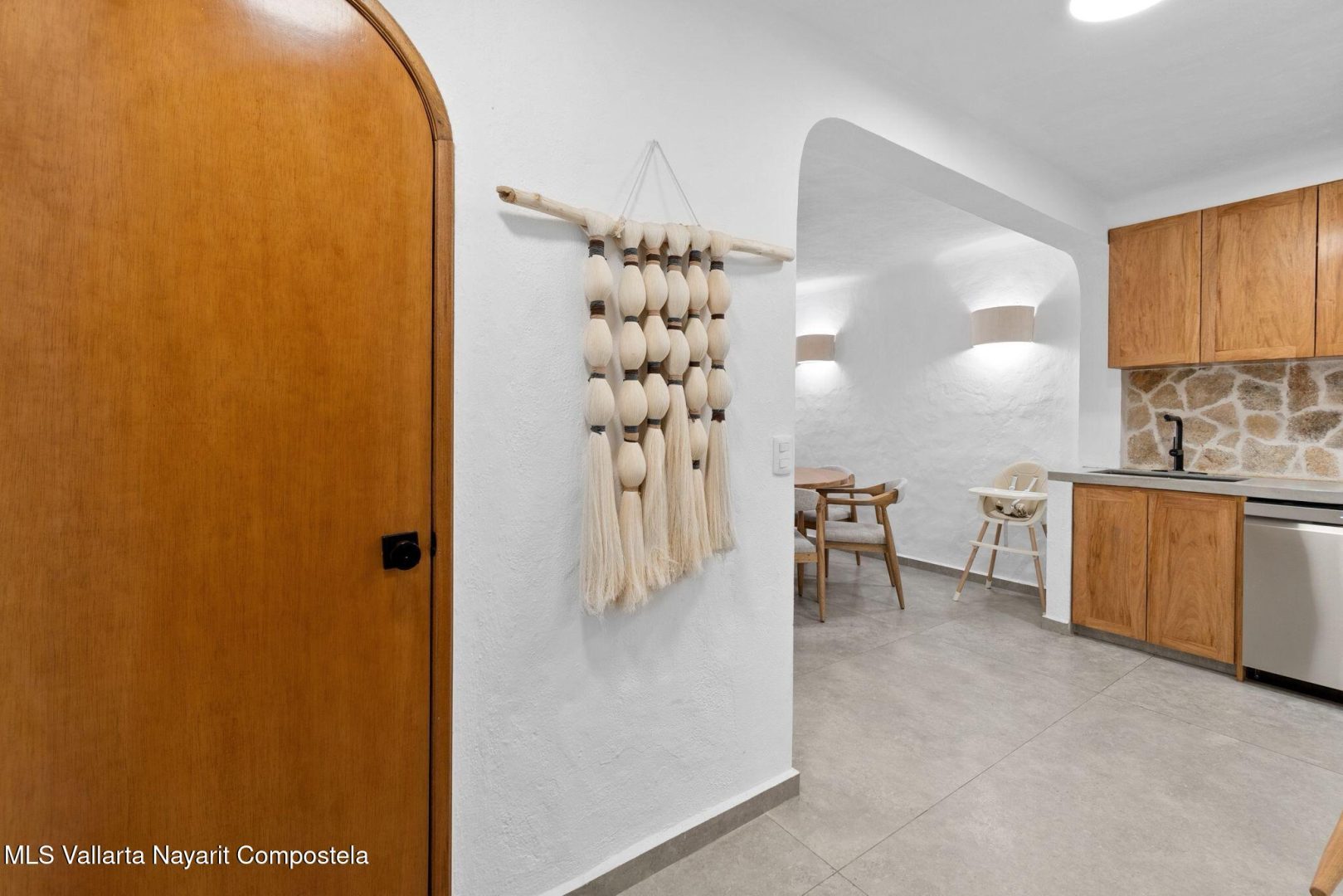 20250927183921536703000000-o