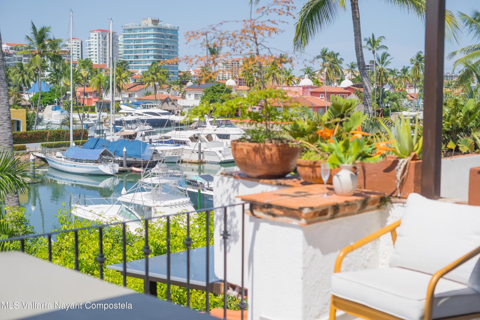 20250928043328806711000000-o