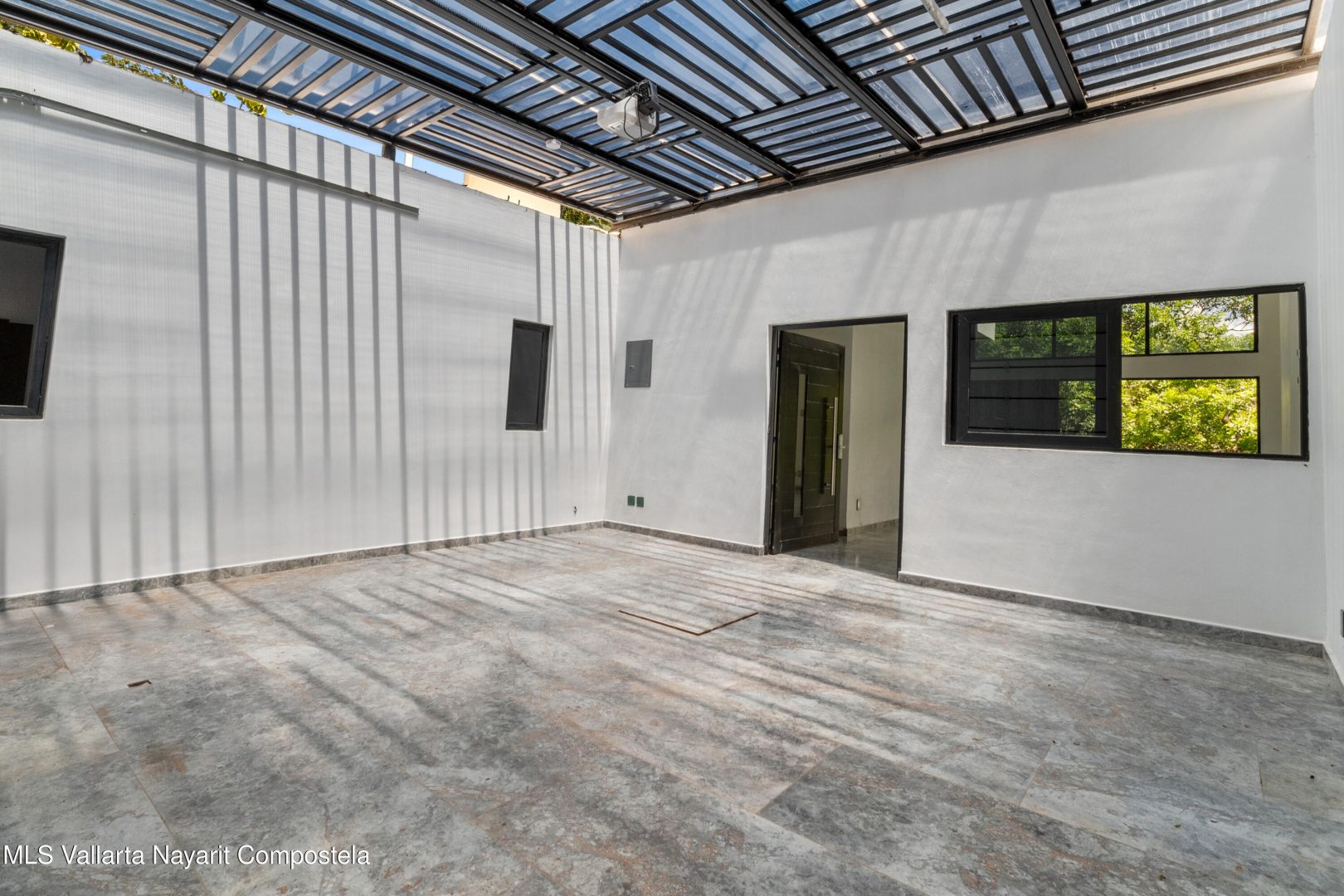 20250929181301271540000000-o