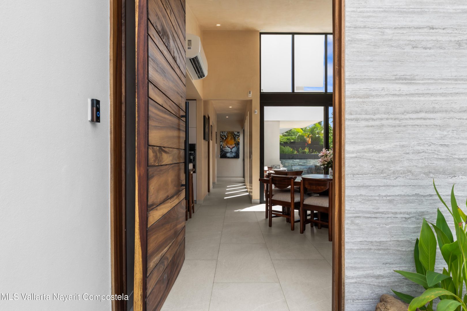 20251002143107299075000000-o