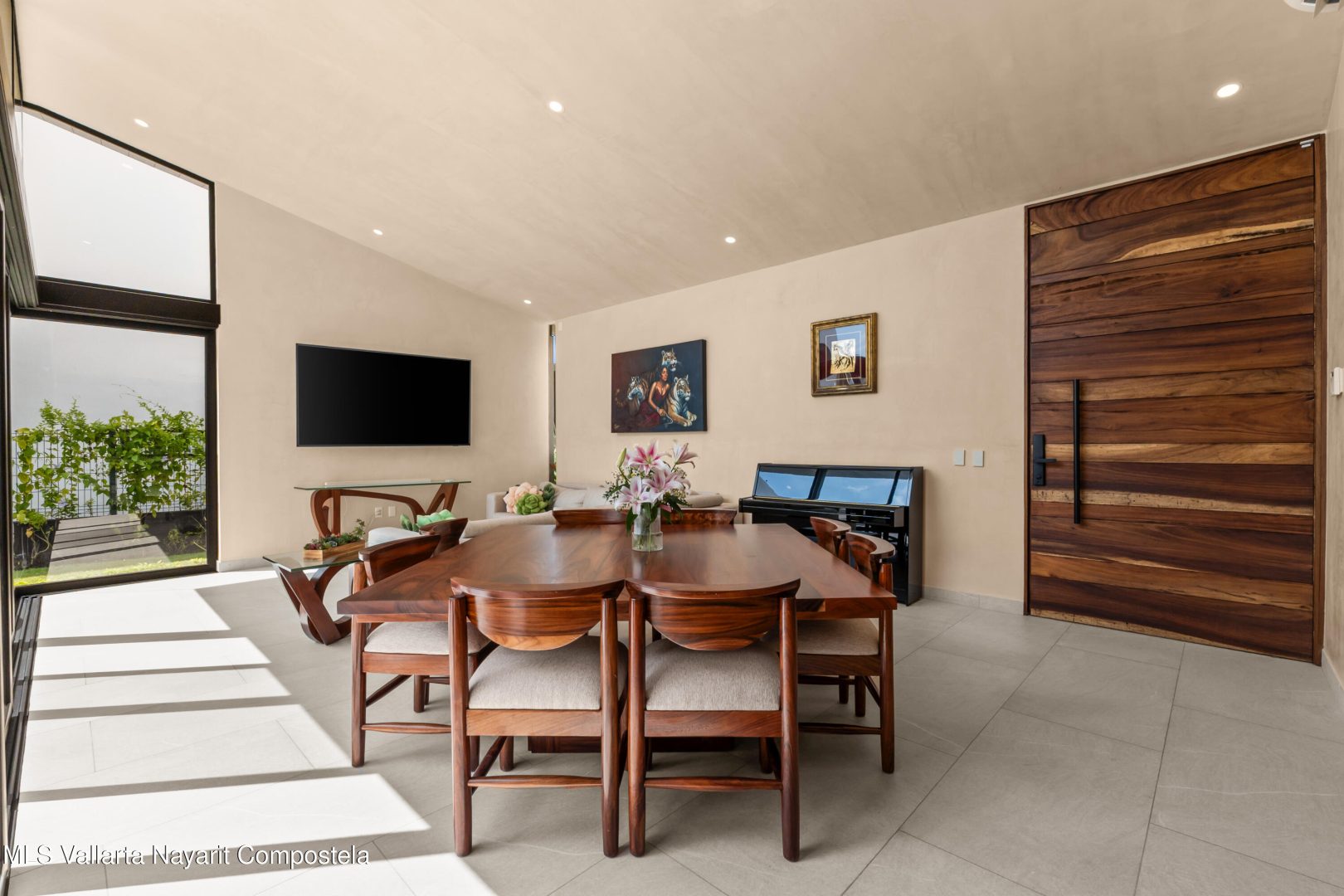 20251002143112208443000000-o