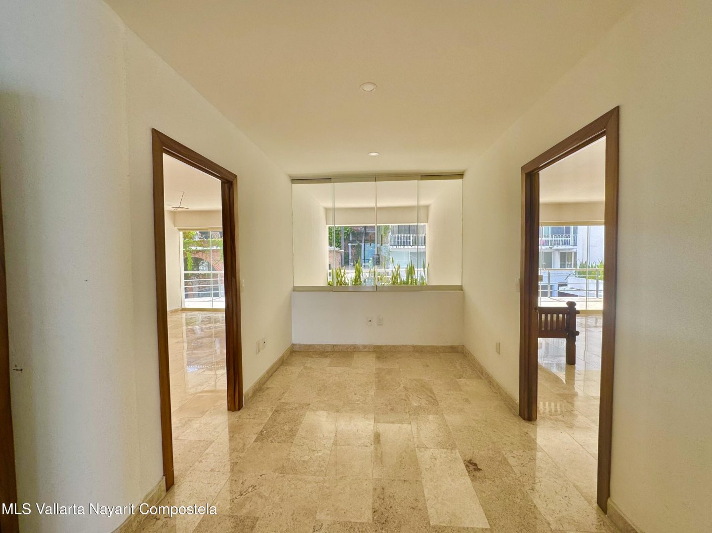 20251006175339312316000000-o