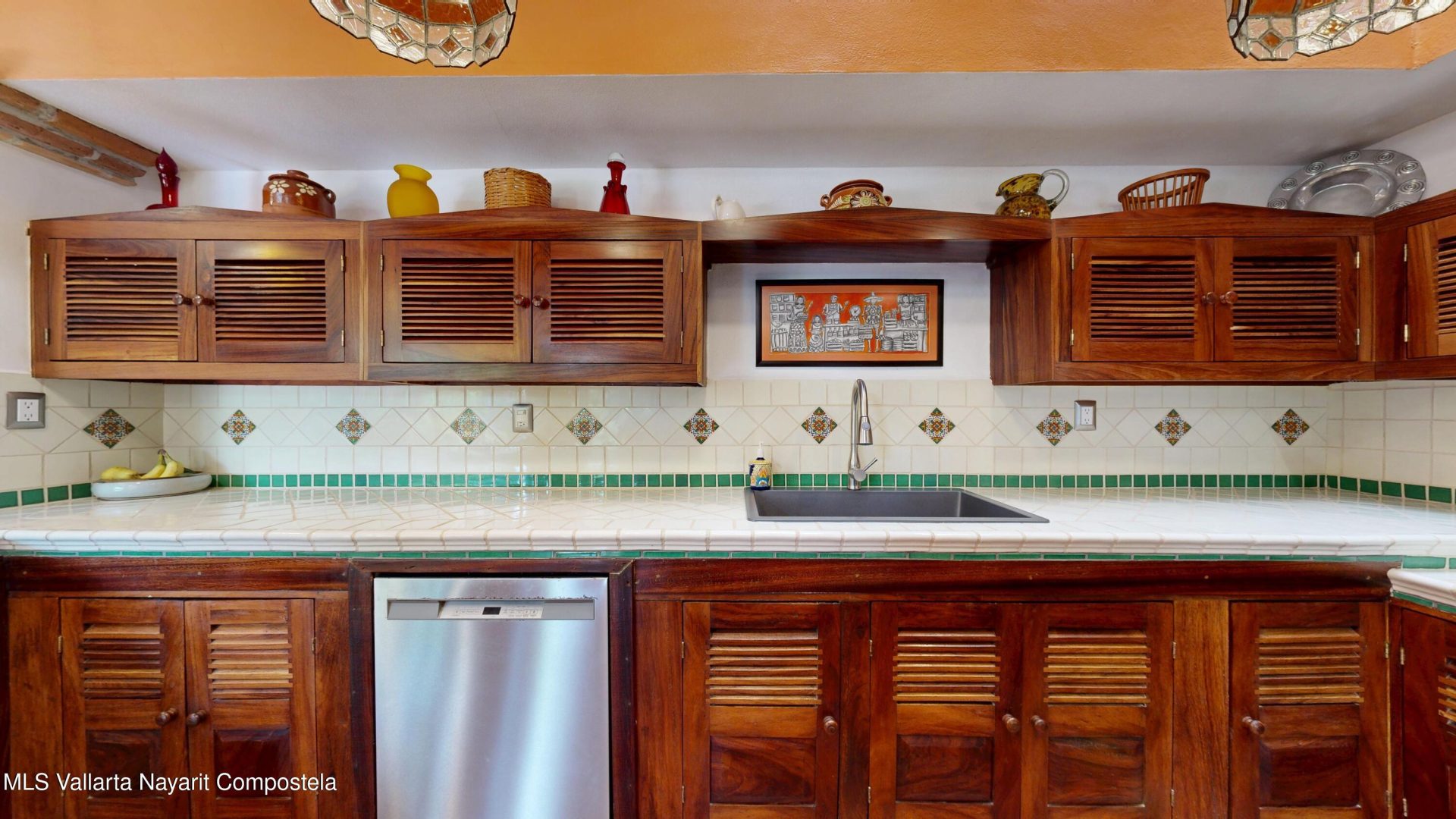 20251007201908760201000000-o