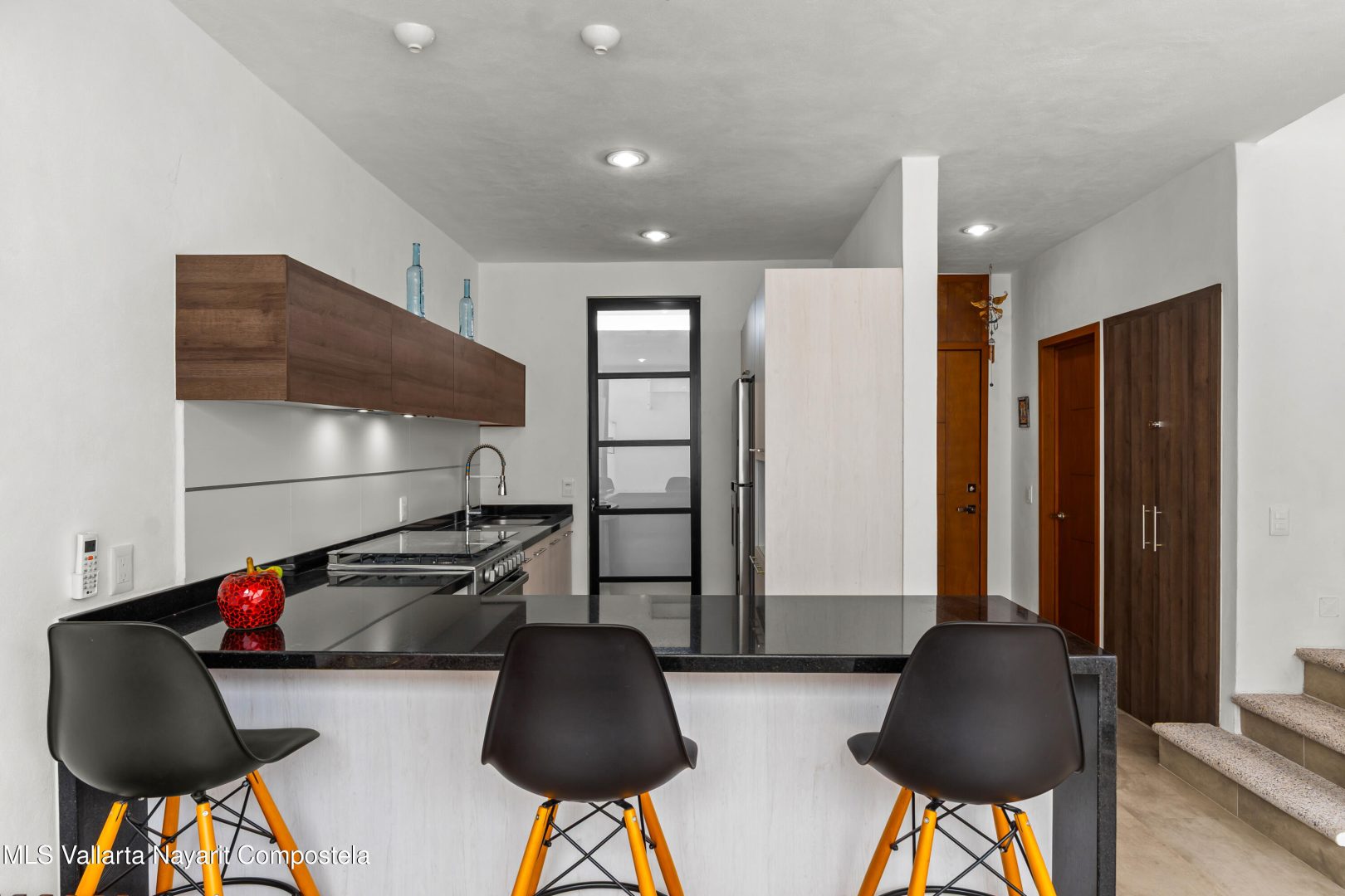 20251009163751242917000000-o