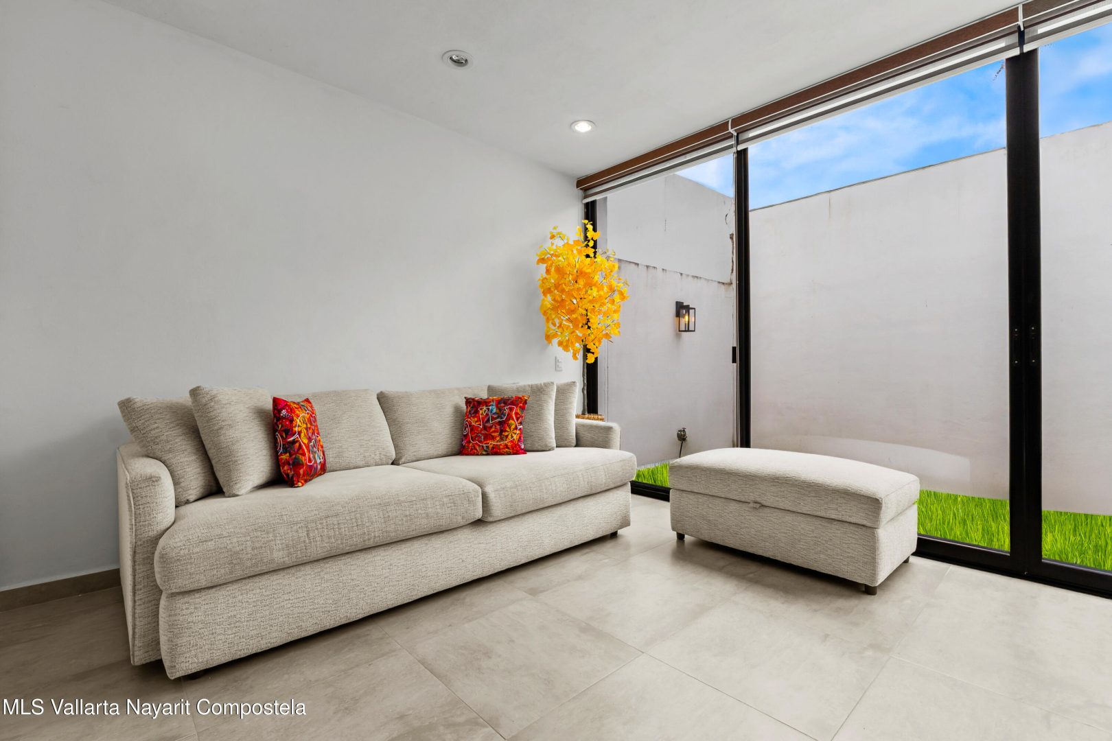 20251009163802937305000000-o