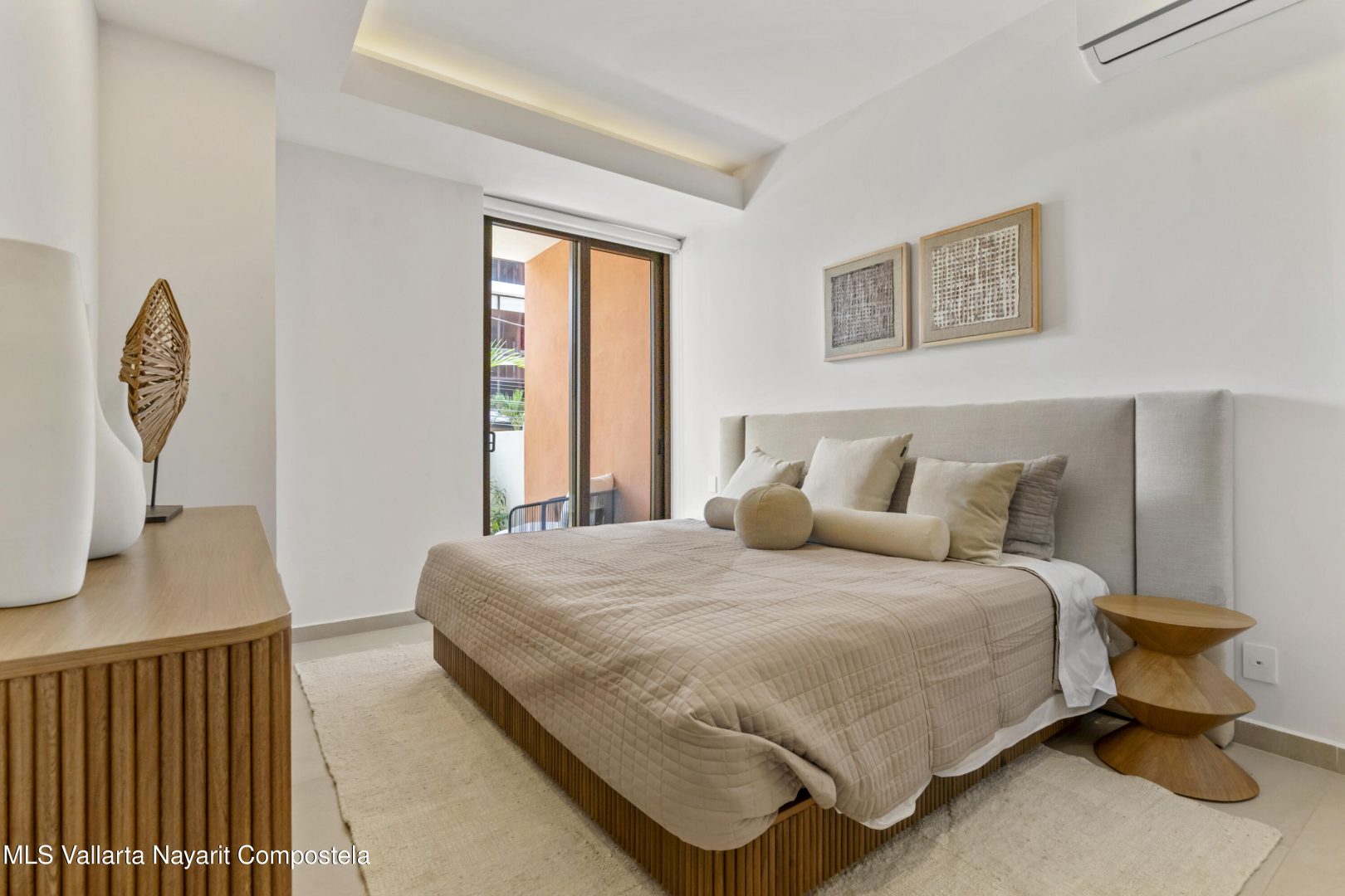 20251009174935174058000000-o