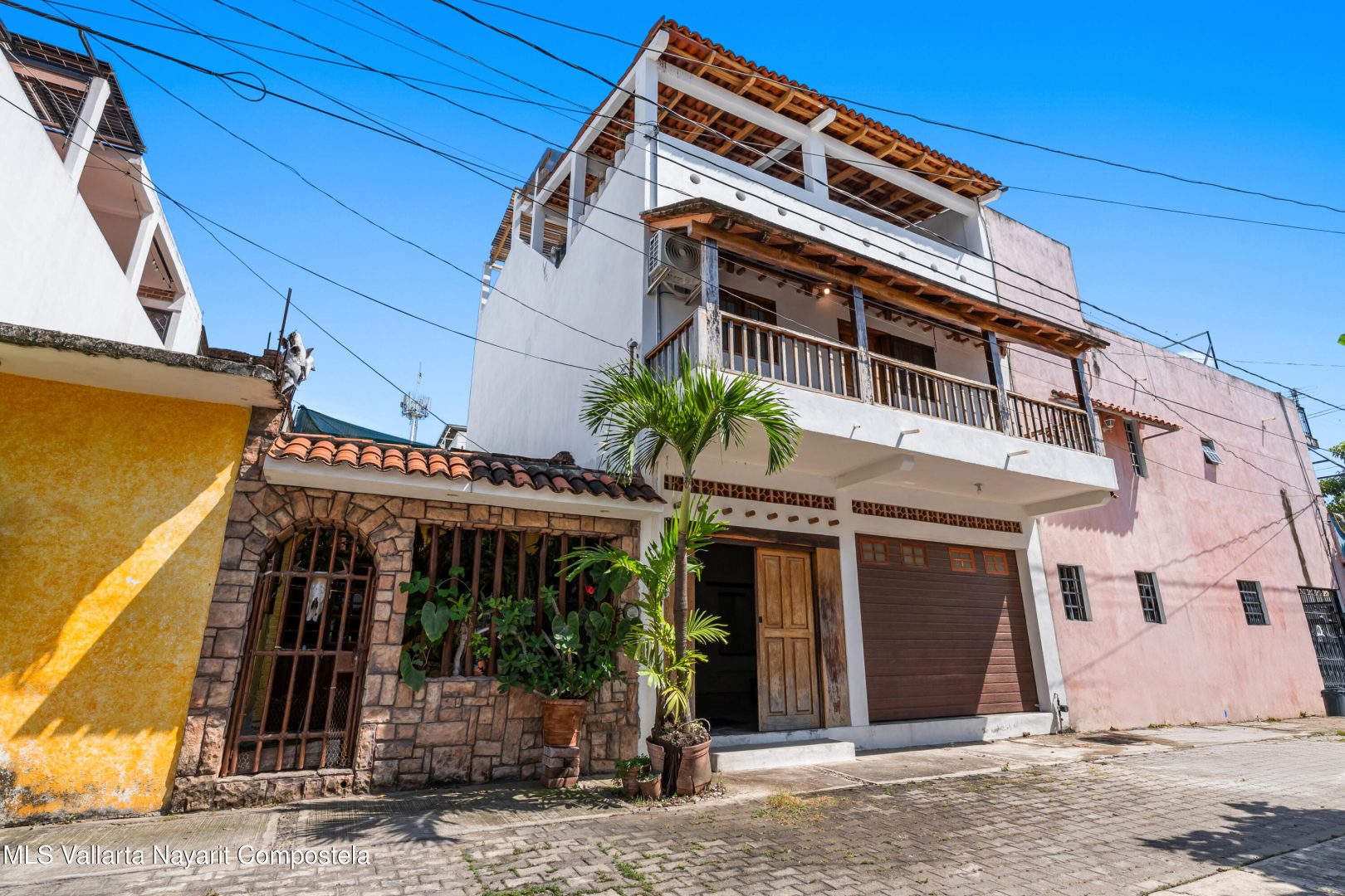 20251009190636072642000000-o