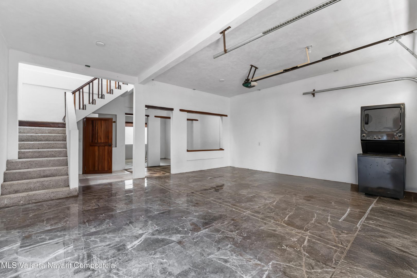 20251009190741917755000000-o