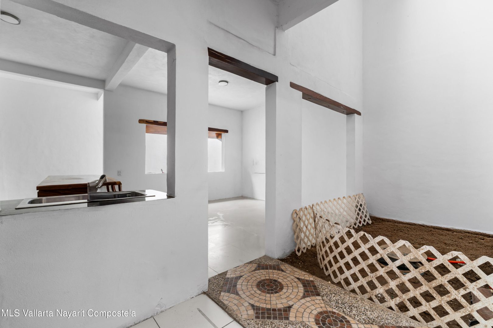 20251009190748780208000000-o