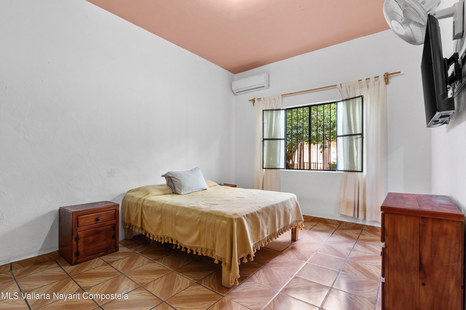 20251009225356691729000000-o