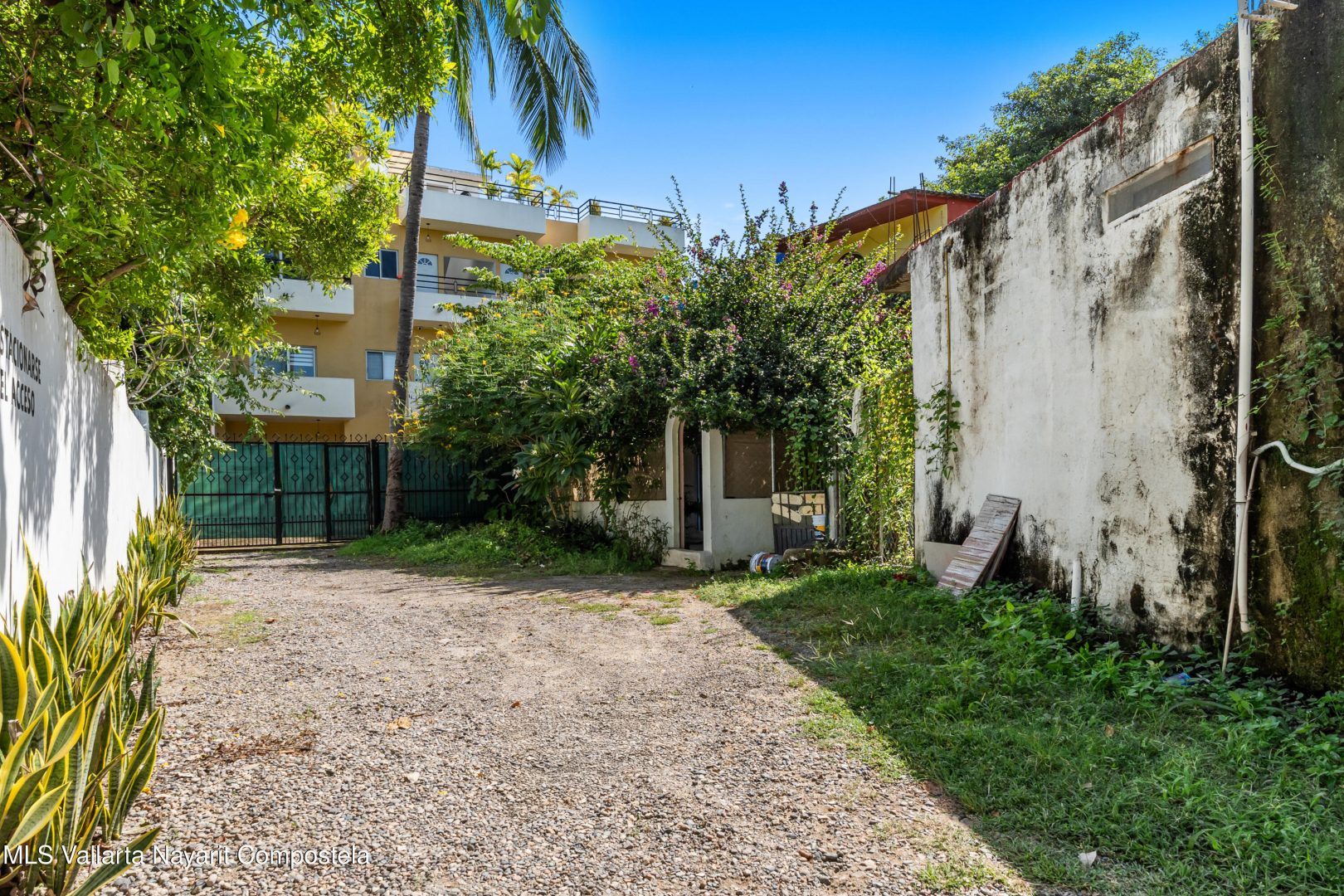 20251009225440185687000000-o