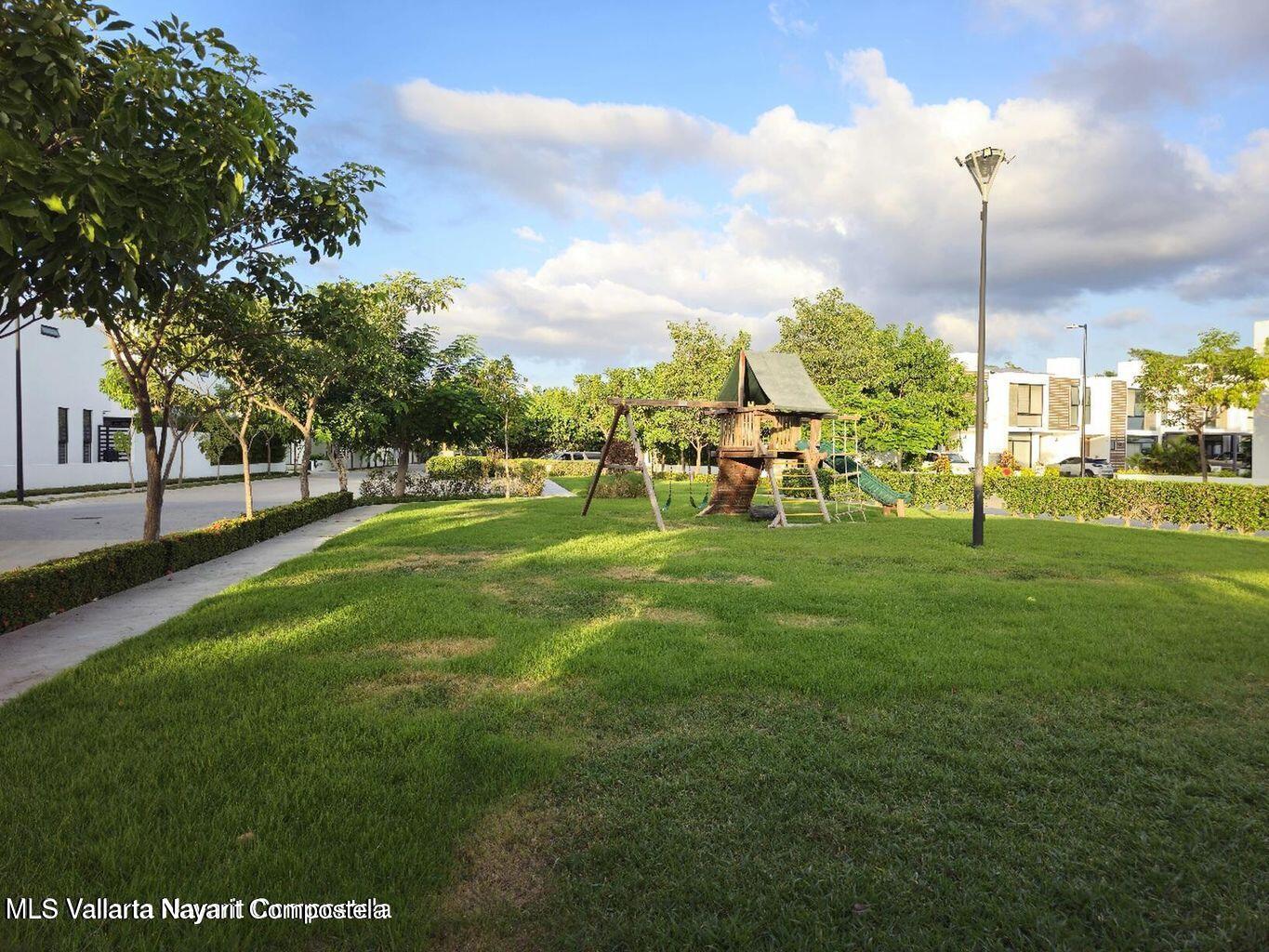 20251011183708861111000000-o