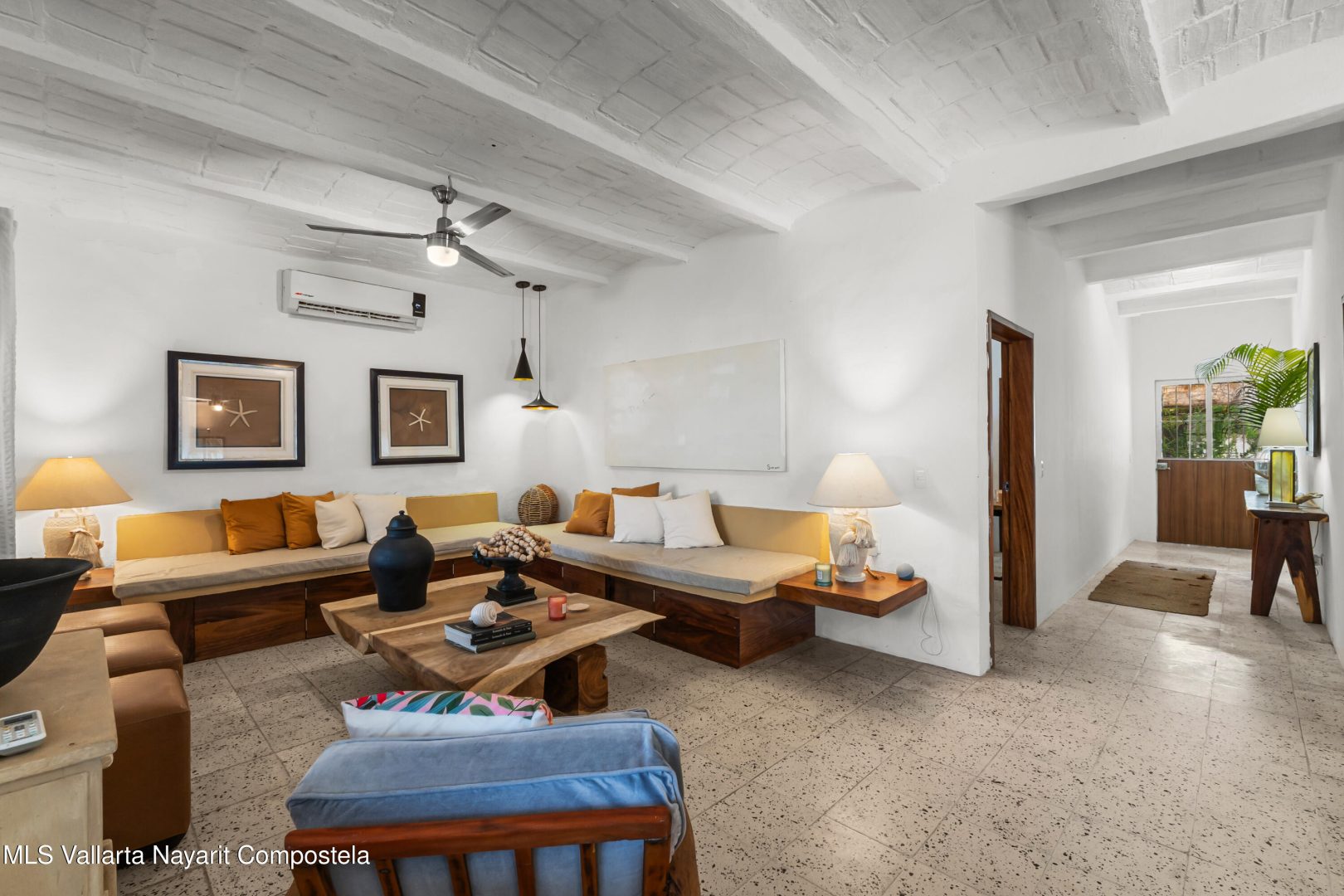 20251013165253875761000000-o