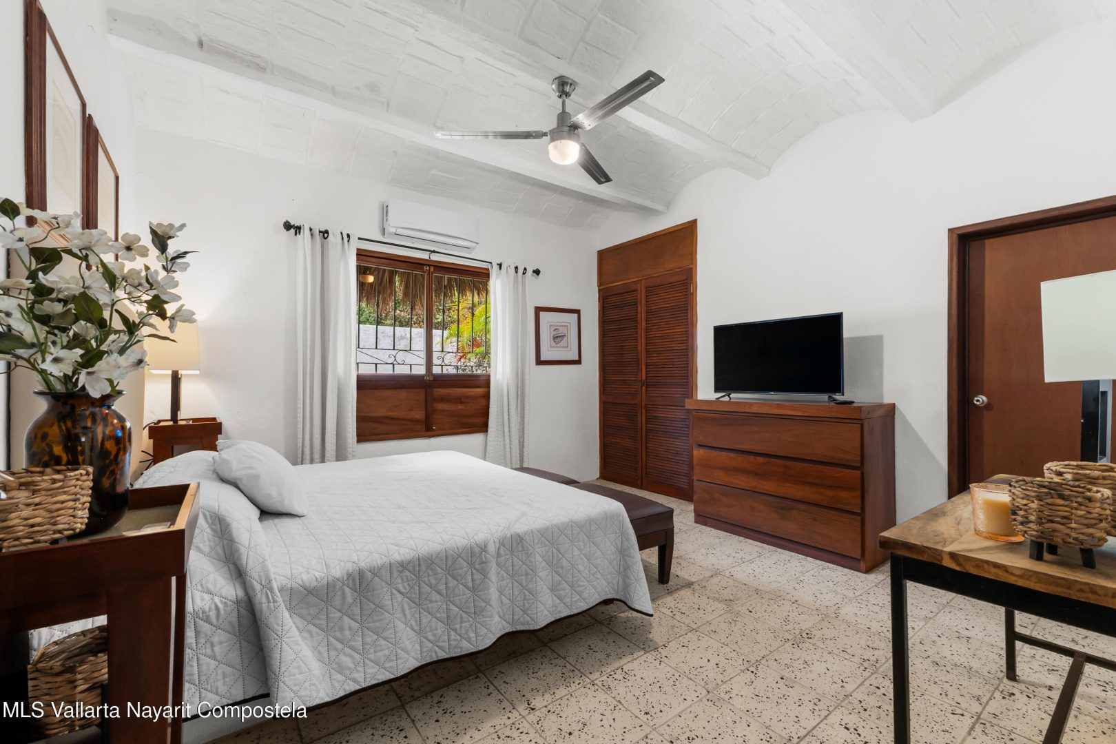 20251013165317272546000000-o