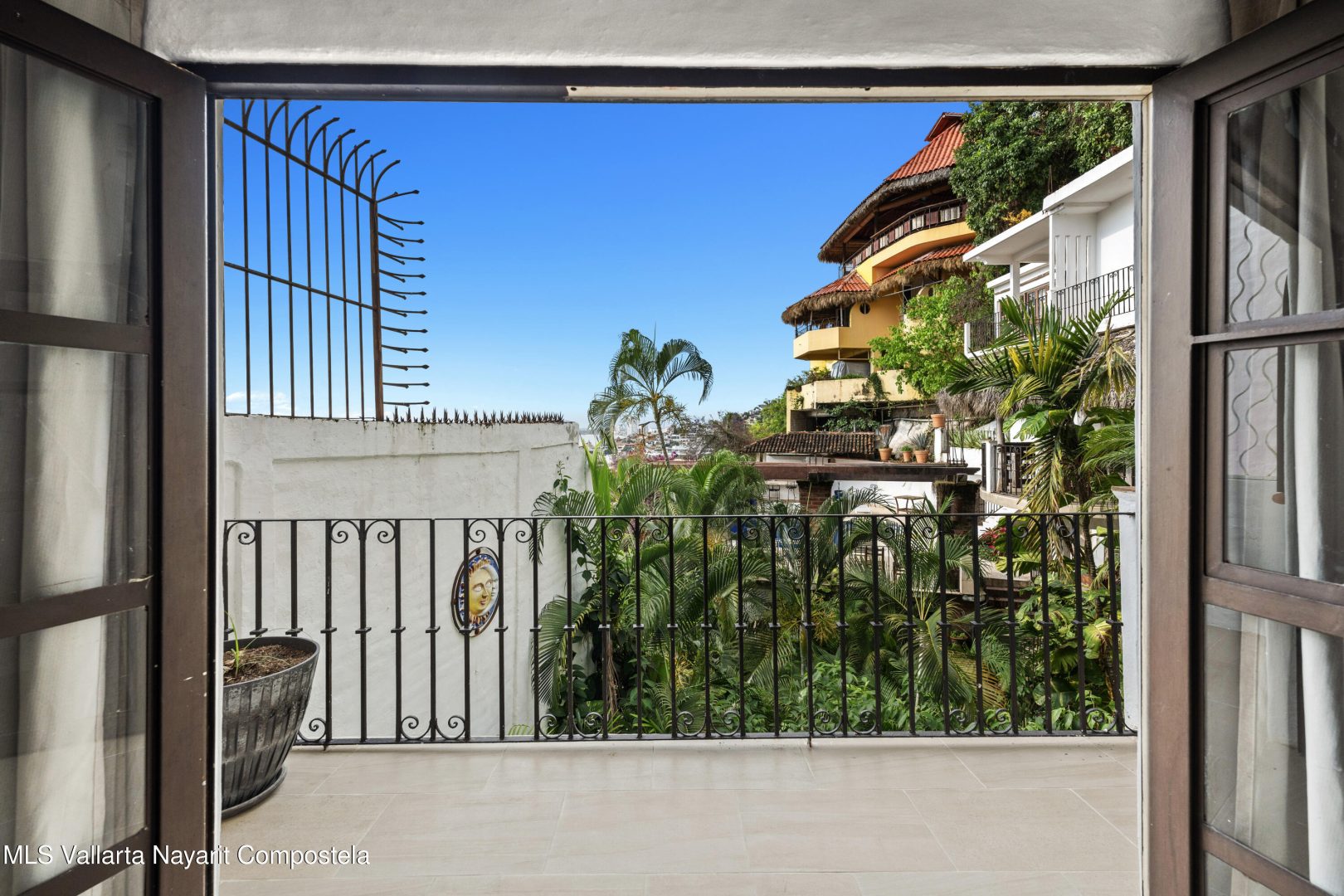 20251014022417779722000000-o