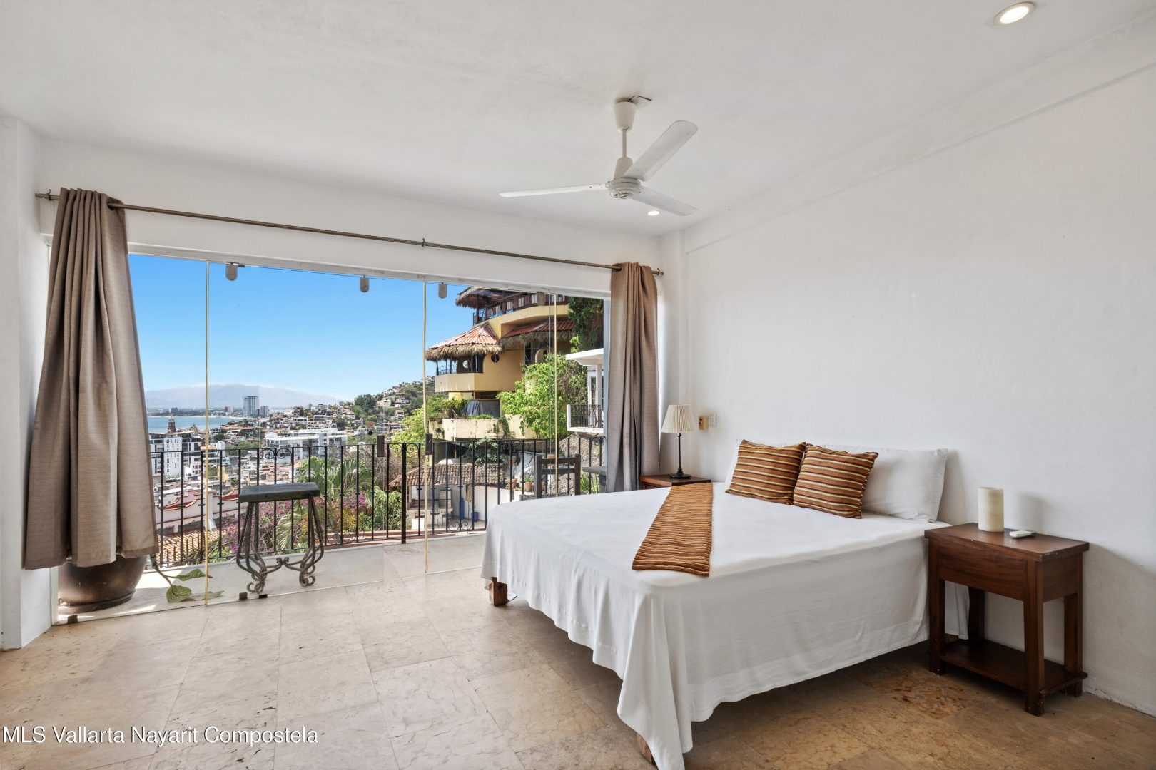 20251014022538461244000000-o