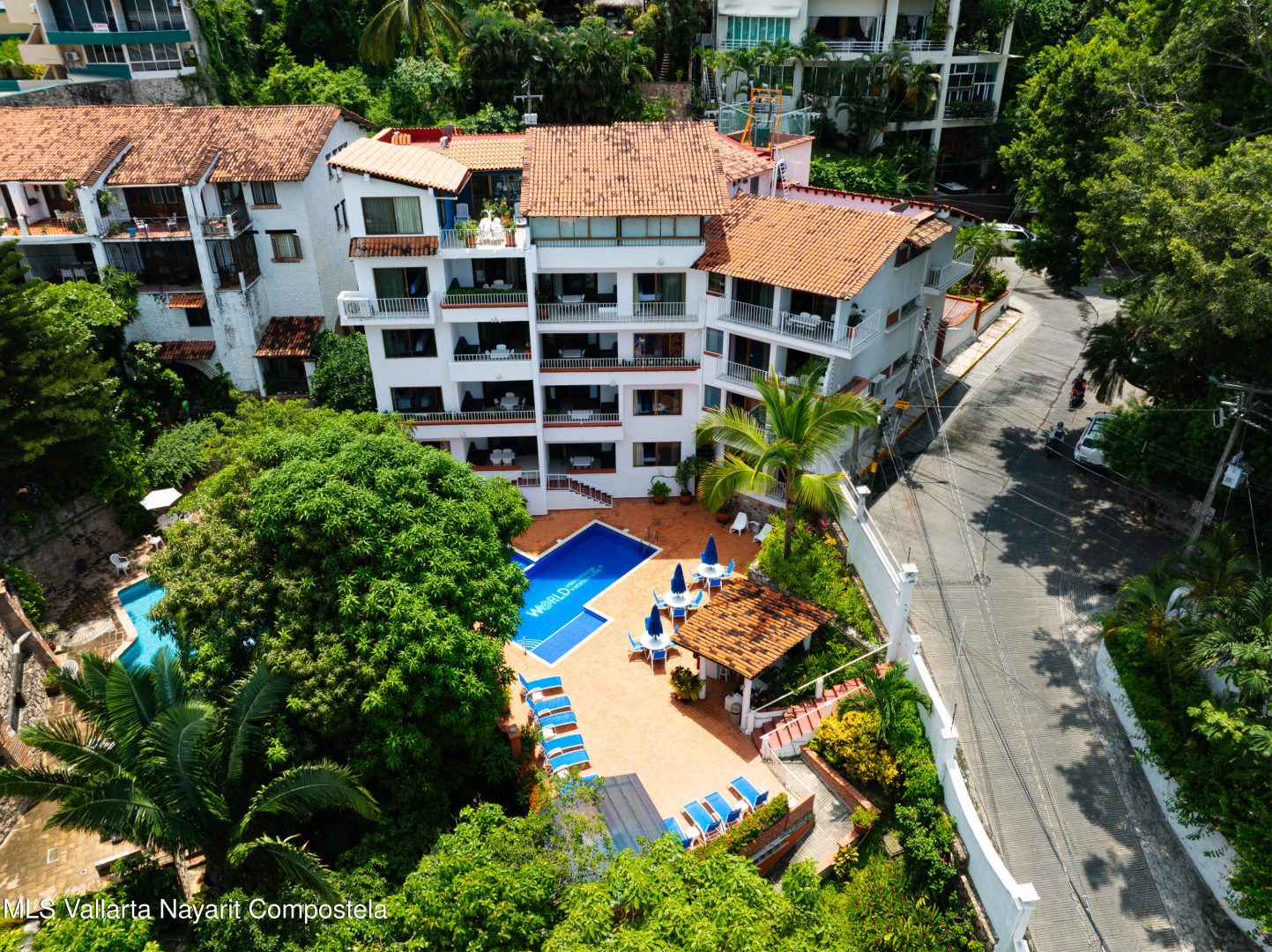 20251014151201210236000000-o