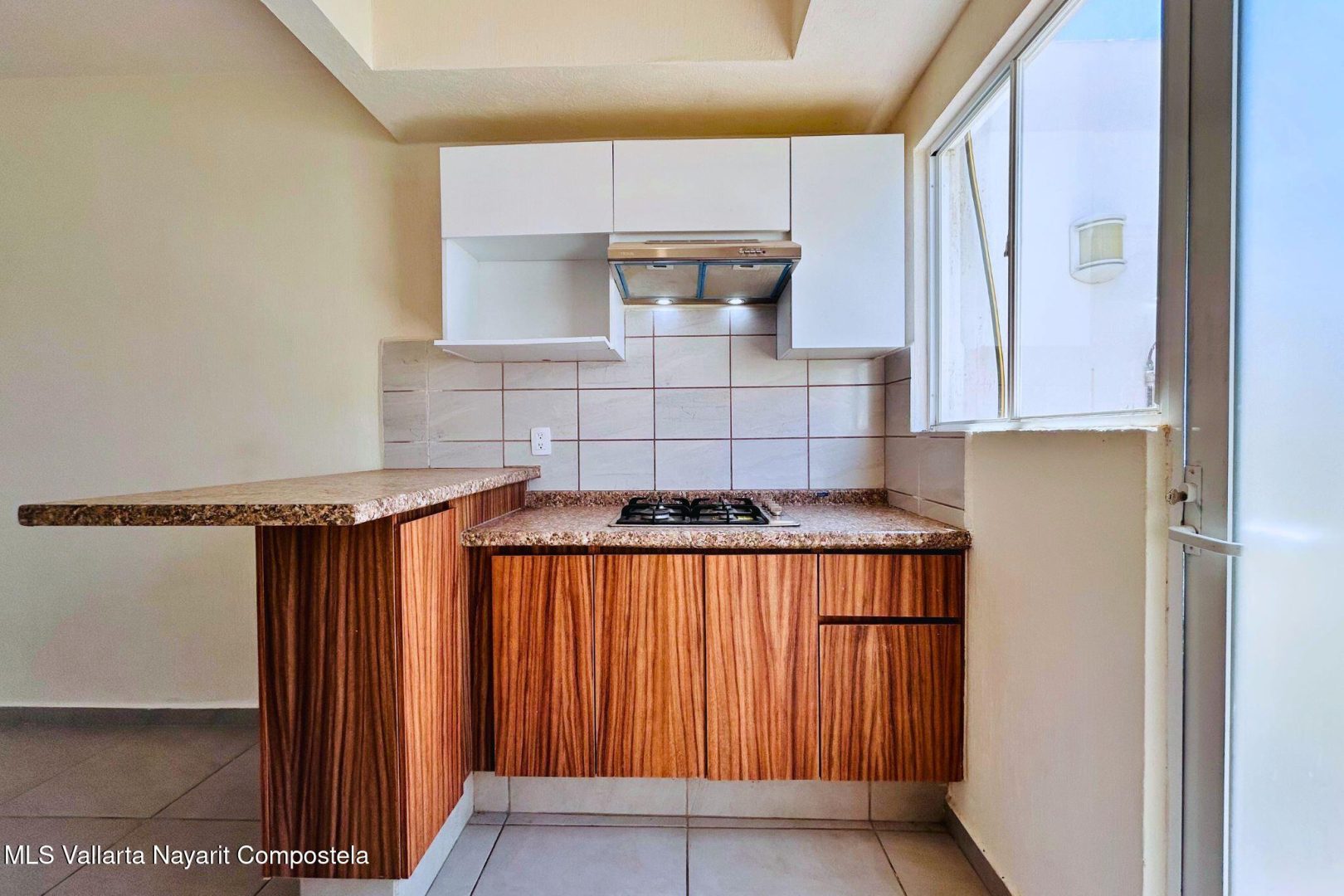 20251014180019334767000000-o