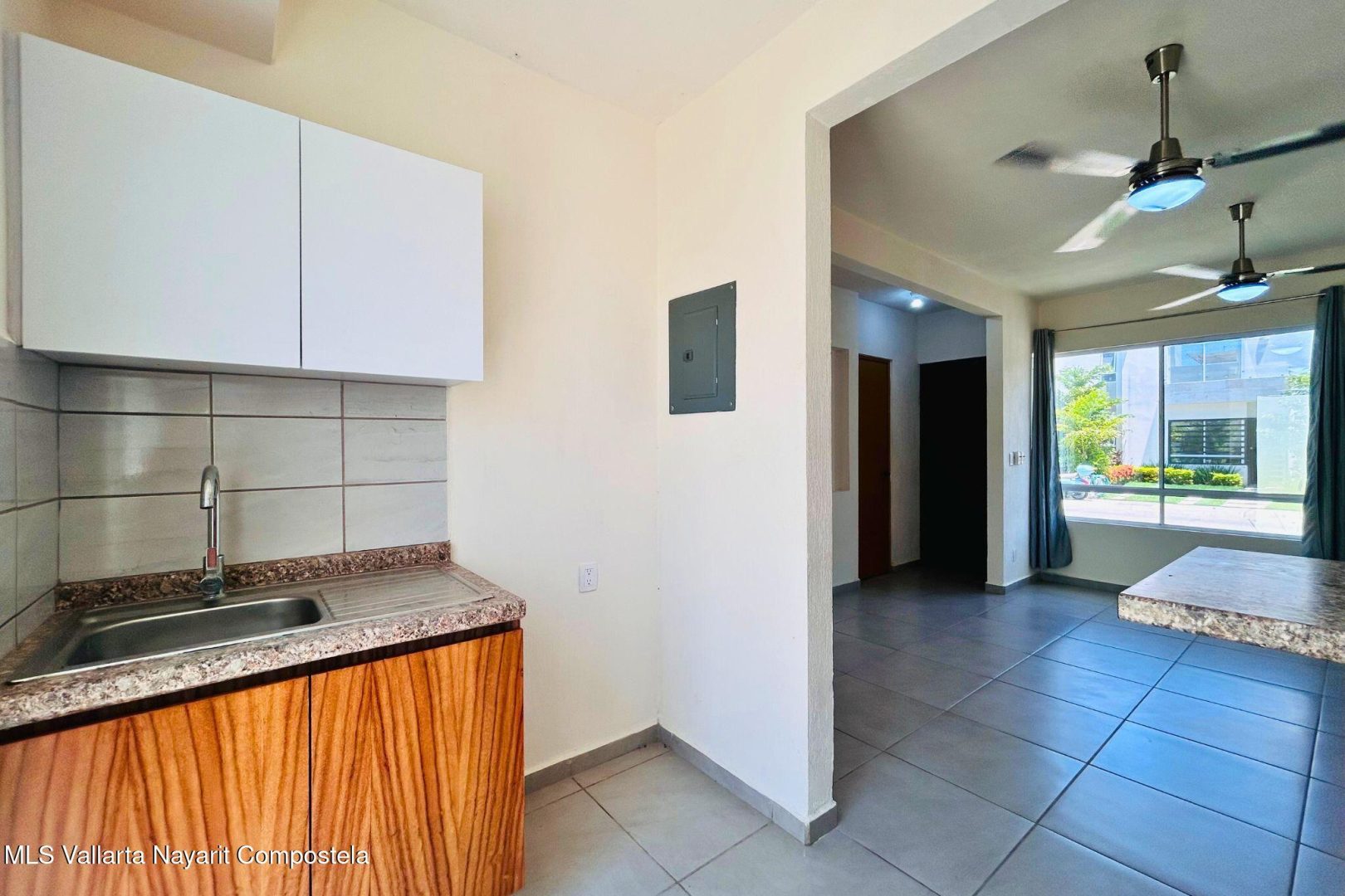 20251014180020278424000000-o