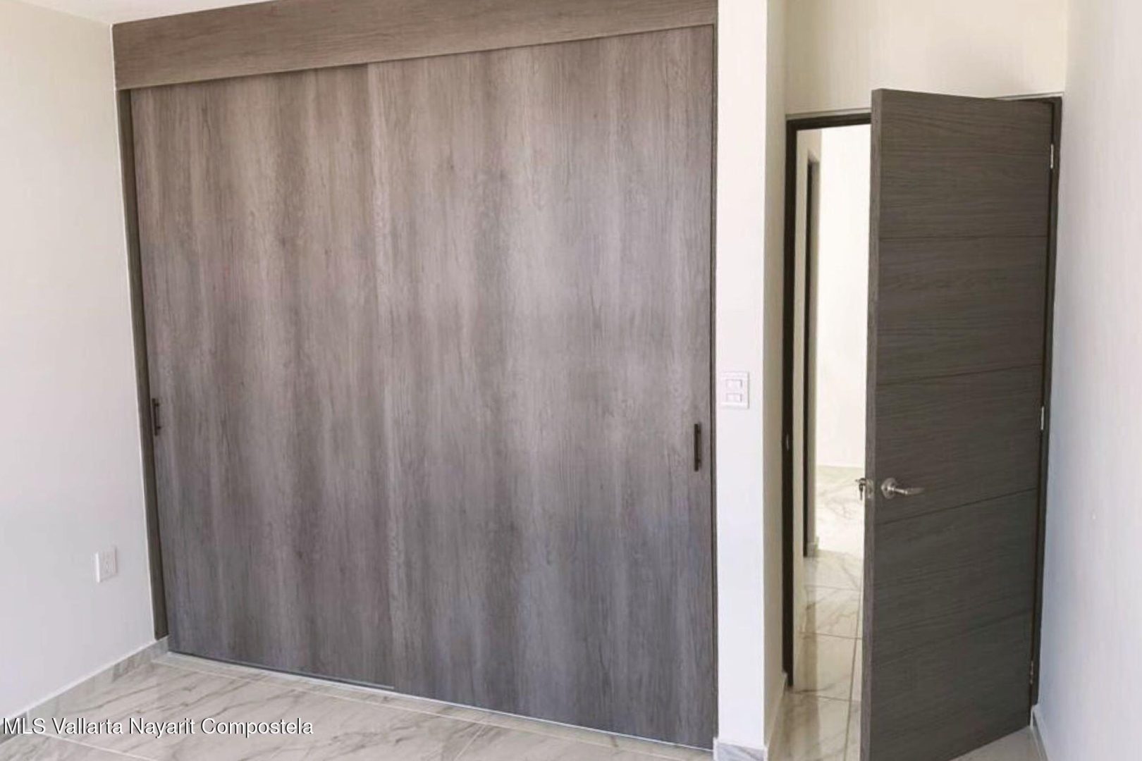 20251014182651977046000000-o