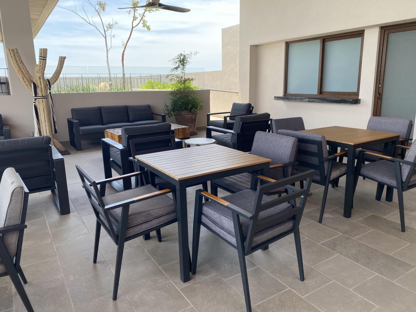 20251014200517004677000000-o