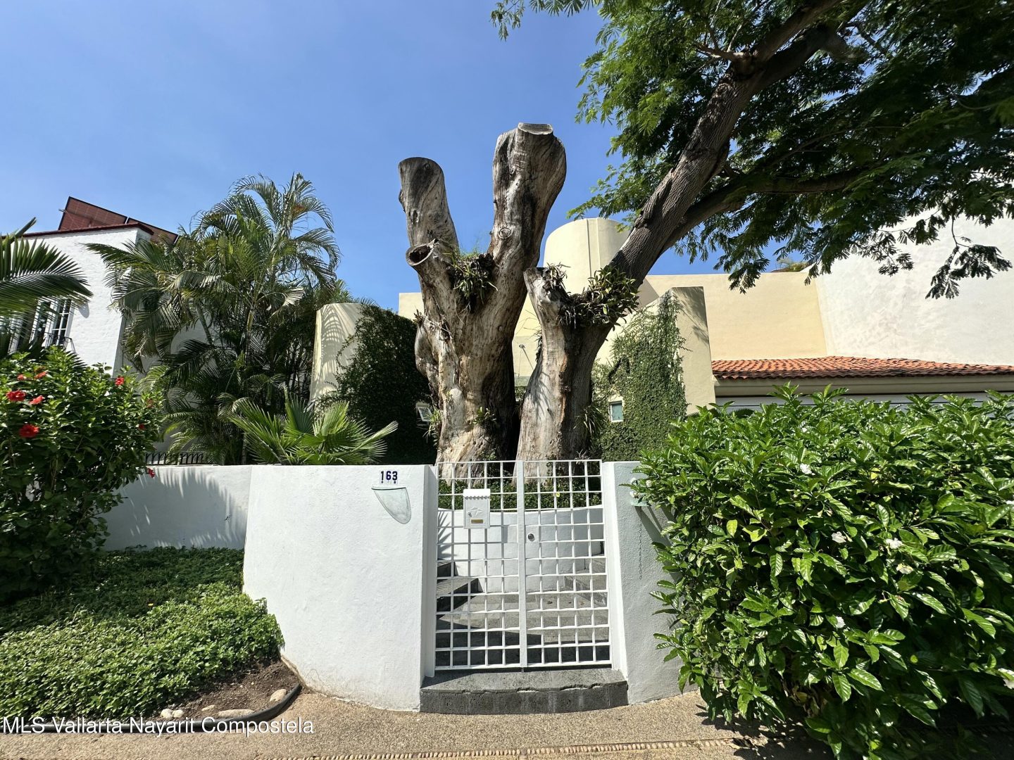 20251015222738756052000000-o