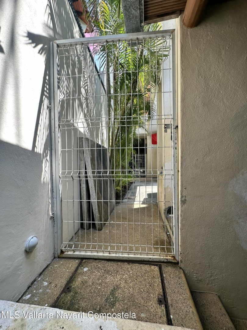 20251015222823665493000000-o