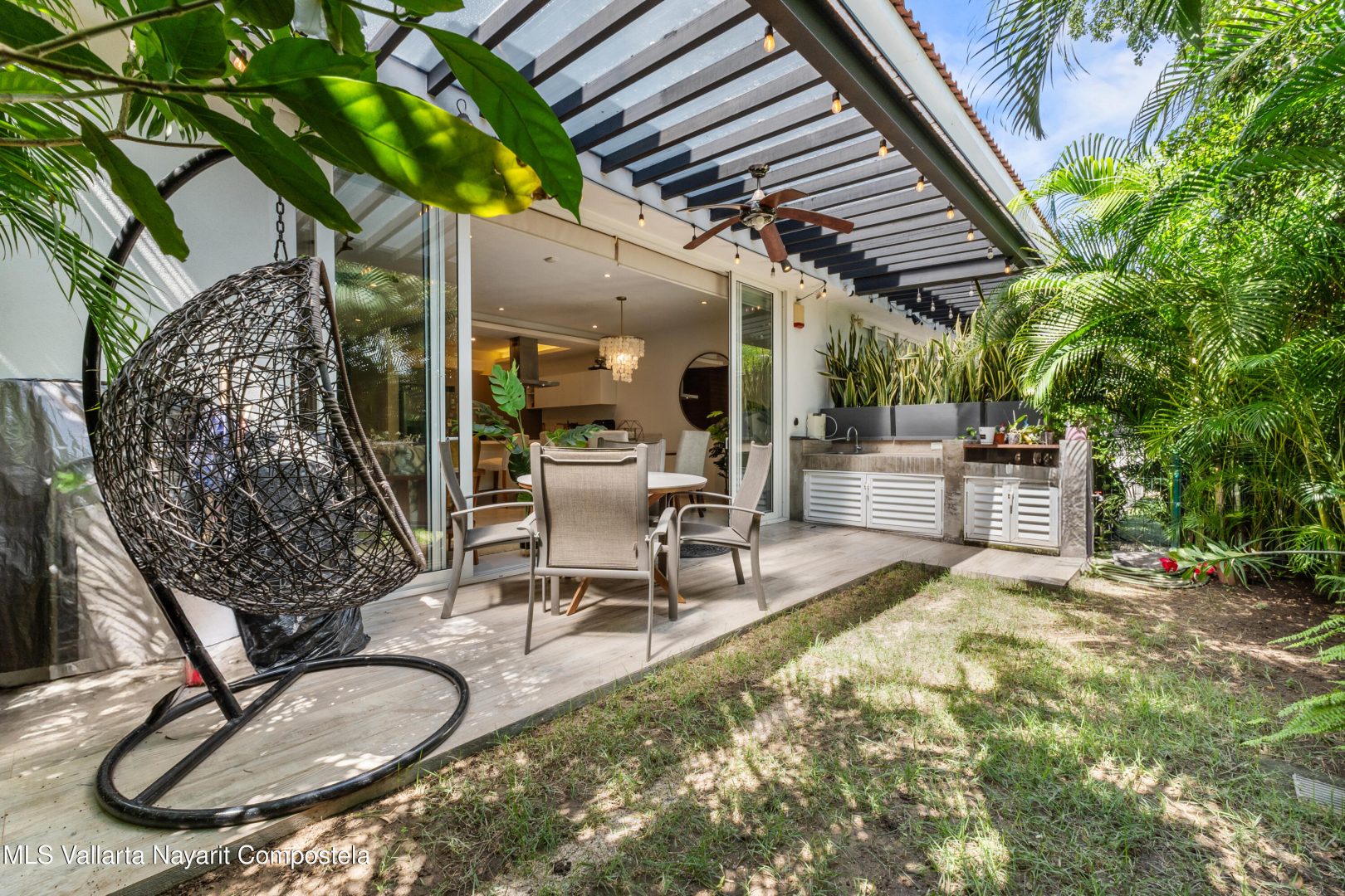 20251016150618511685000000-o