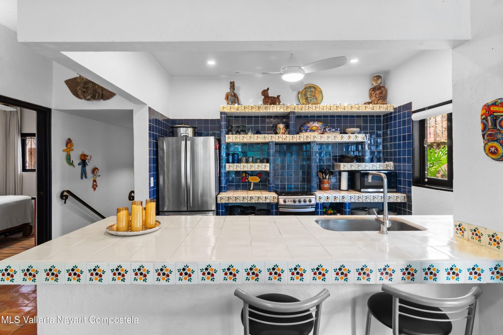 20251017203337763541000000-o