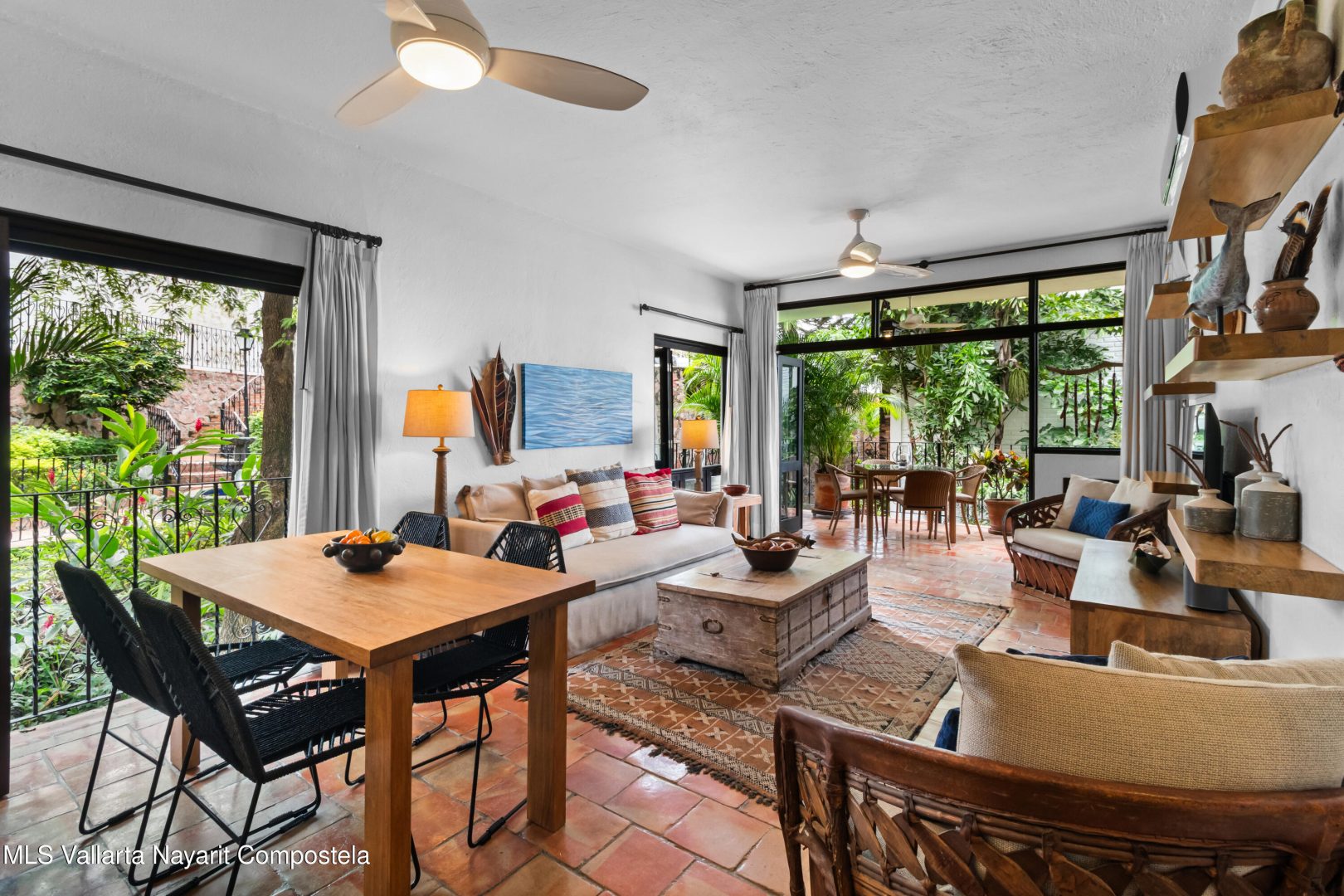 20251017212045101145000000-o