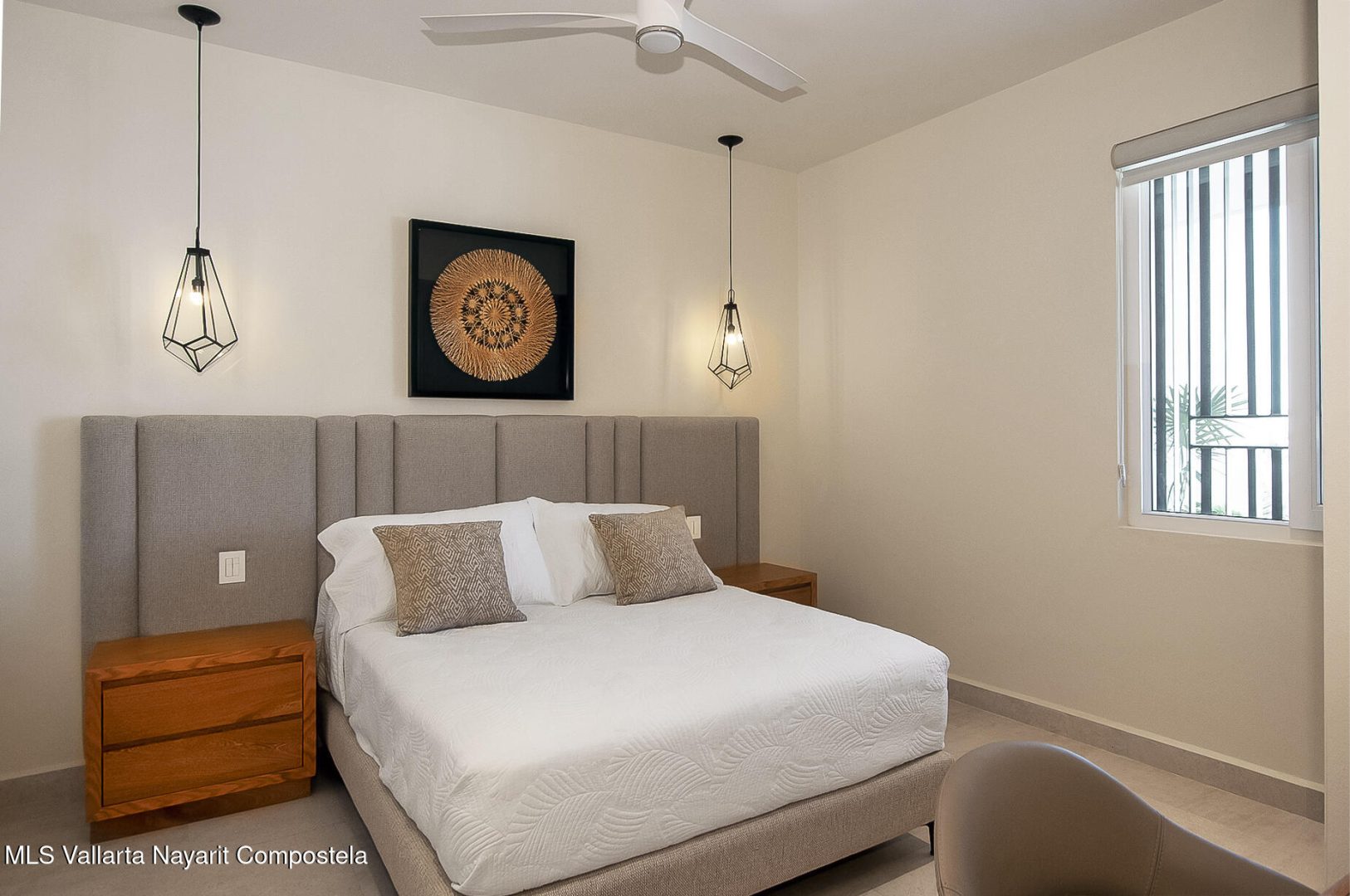 20251018215243446551000000-o