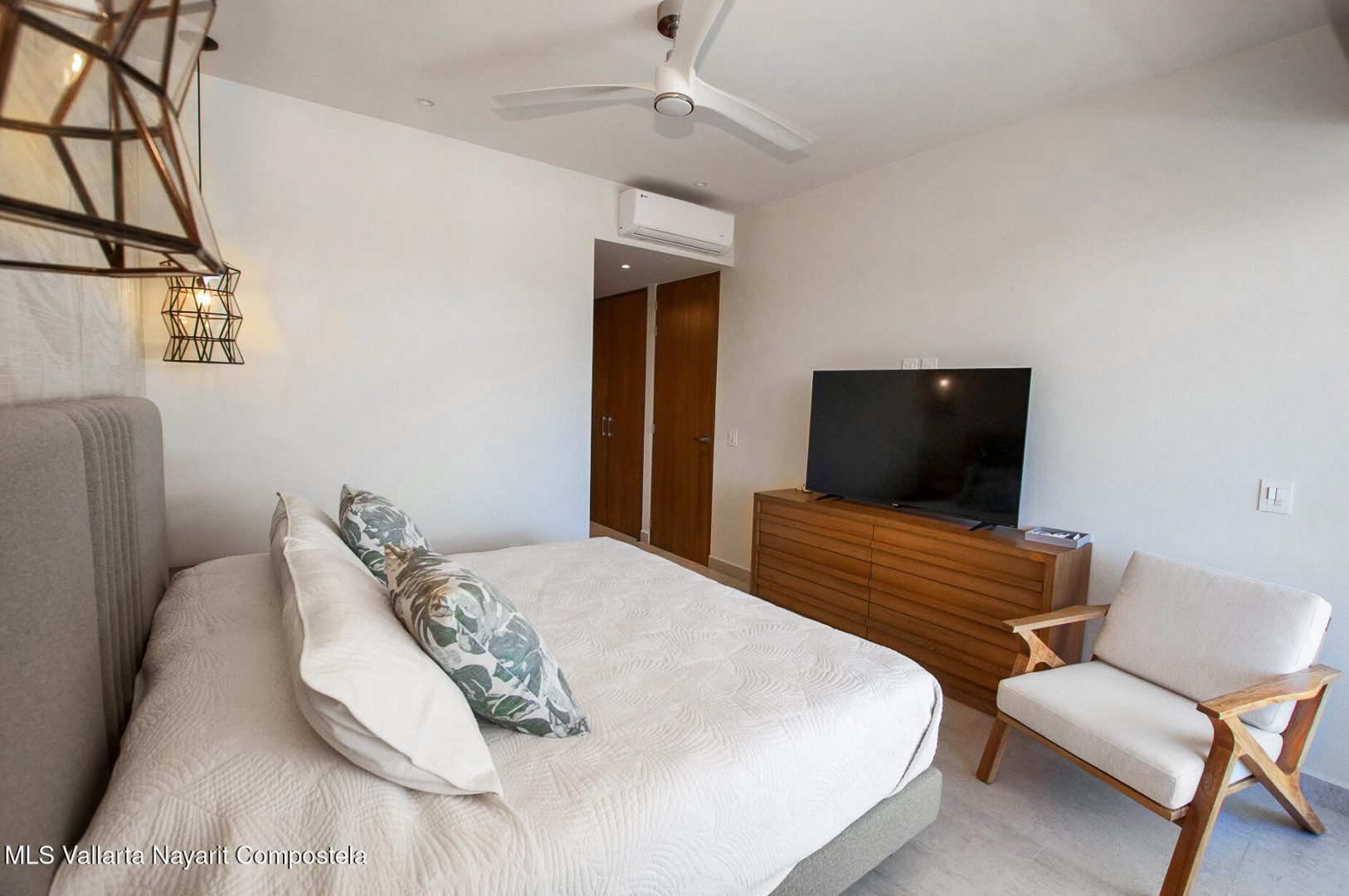 20251018215306059003000000-o