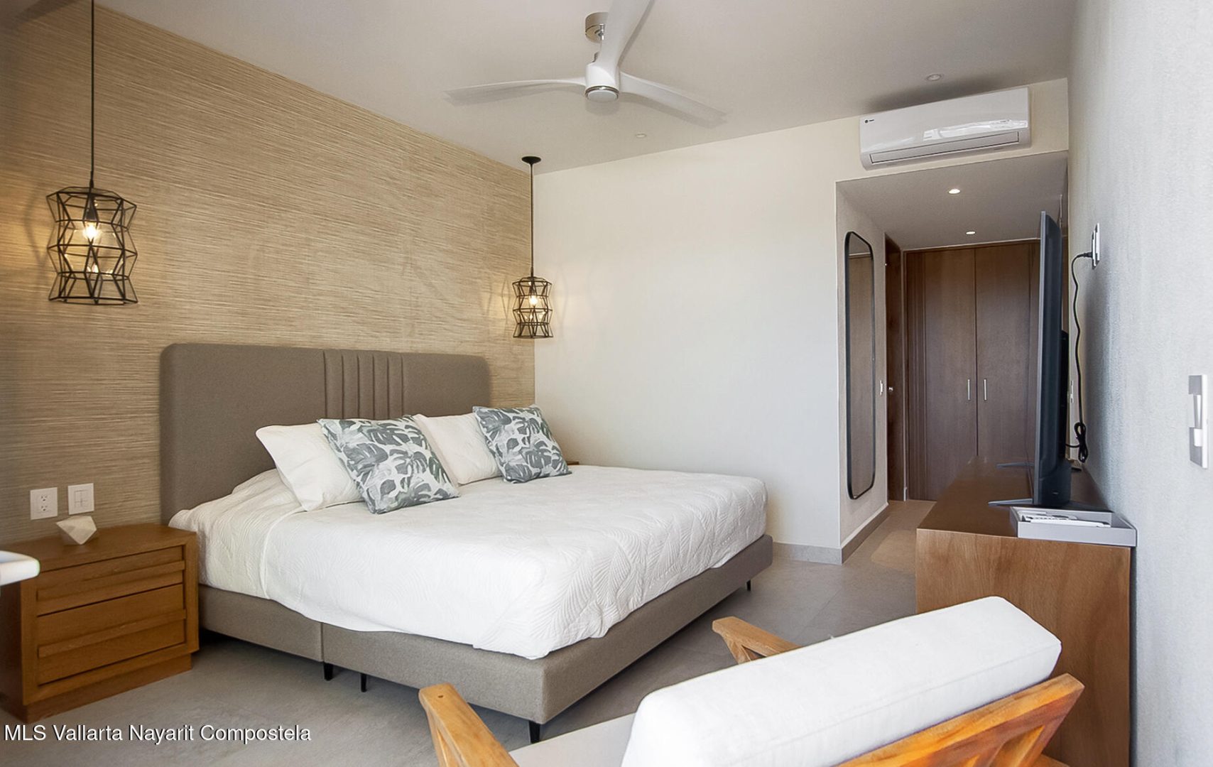 20251018215310760874000000-o