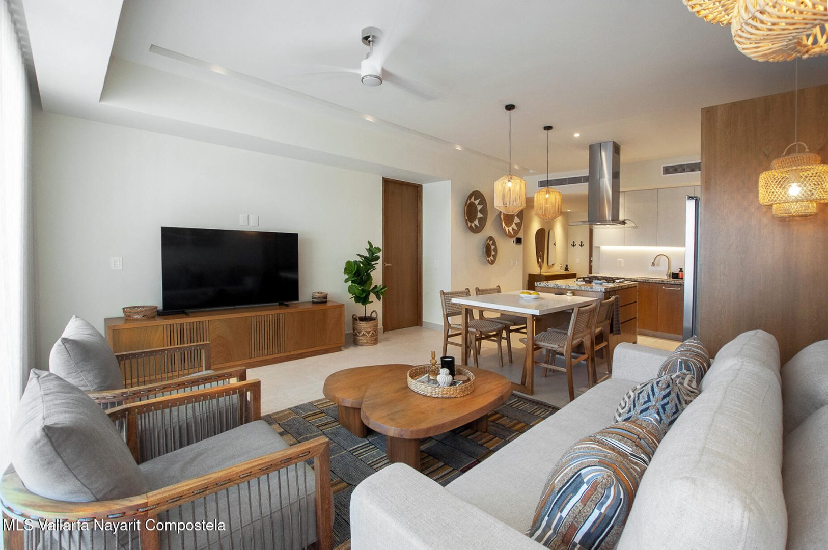 20251018215403552066000000-o