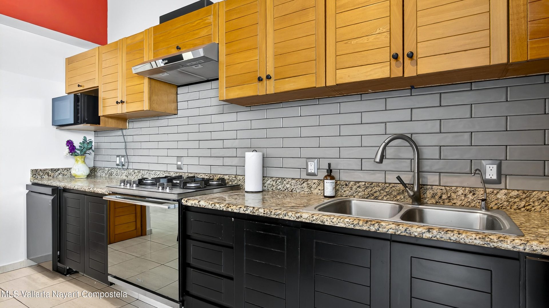 20251020175002041355000000-o