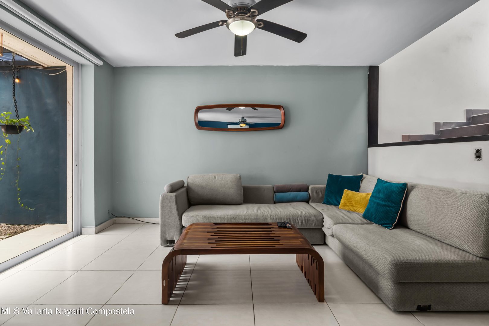 20251021163252815821000000-o