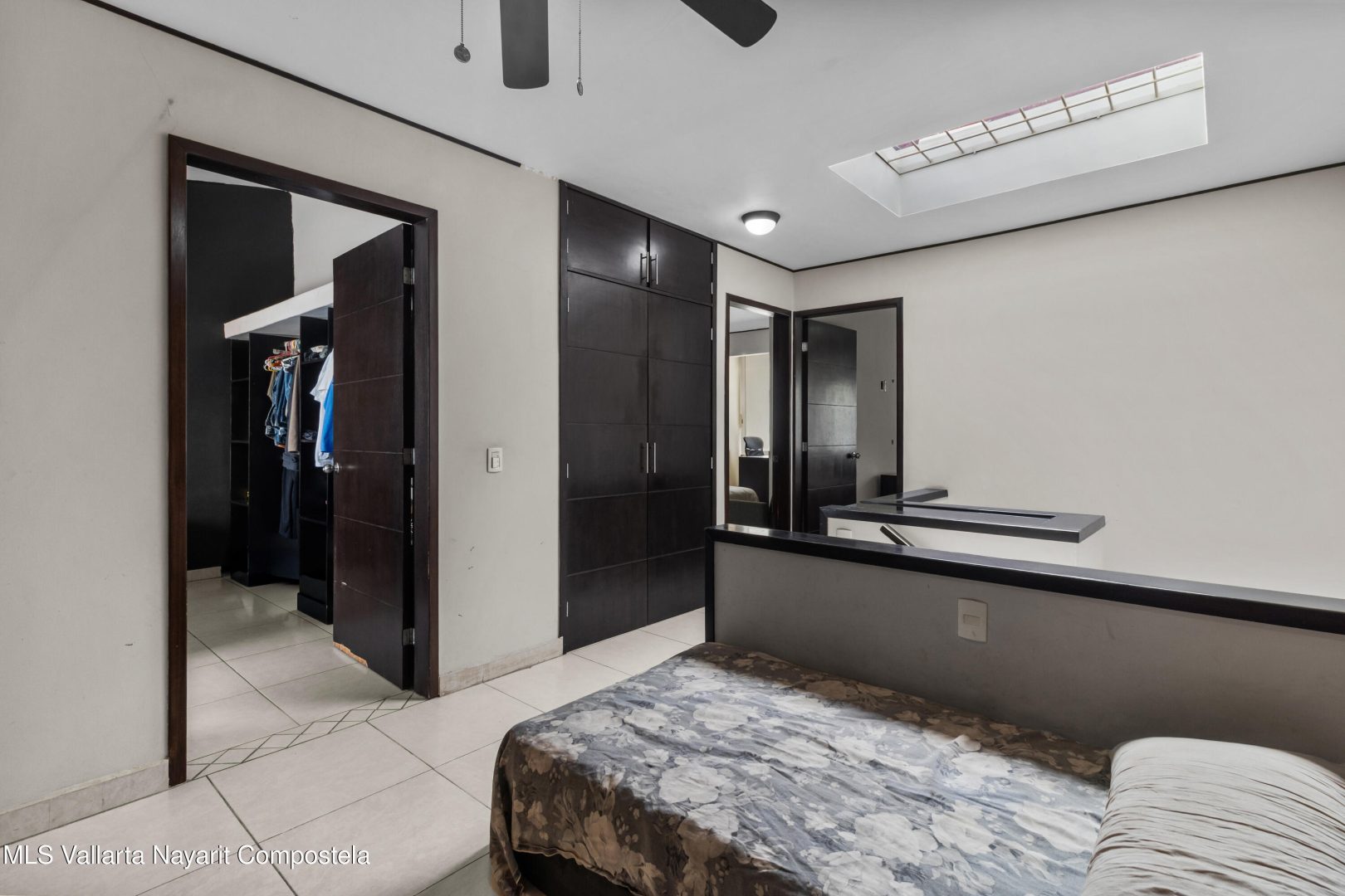 20251021163253383045000000-o