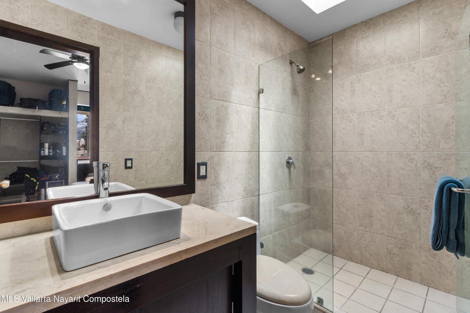 20251021163253566146000000-o