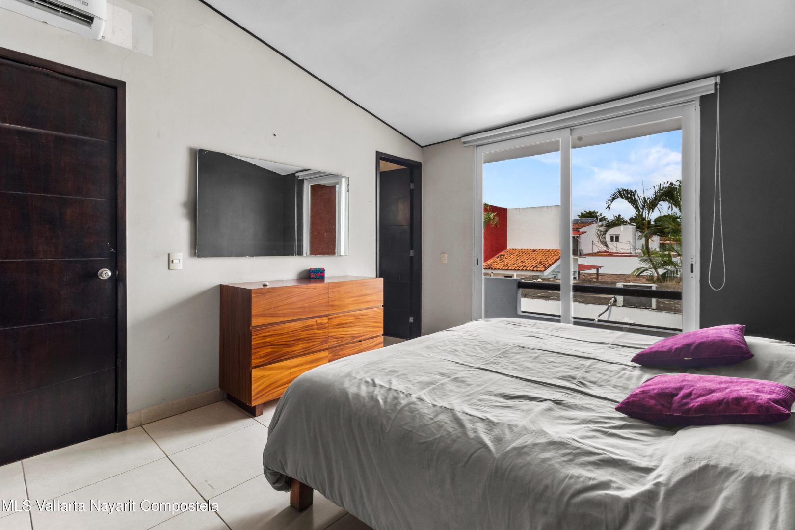 20251021163253760500000000-o