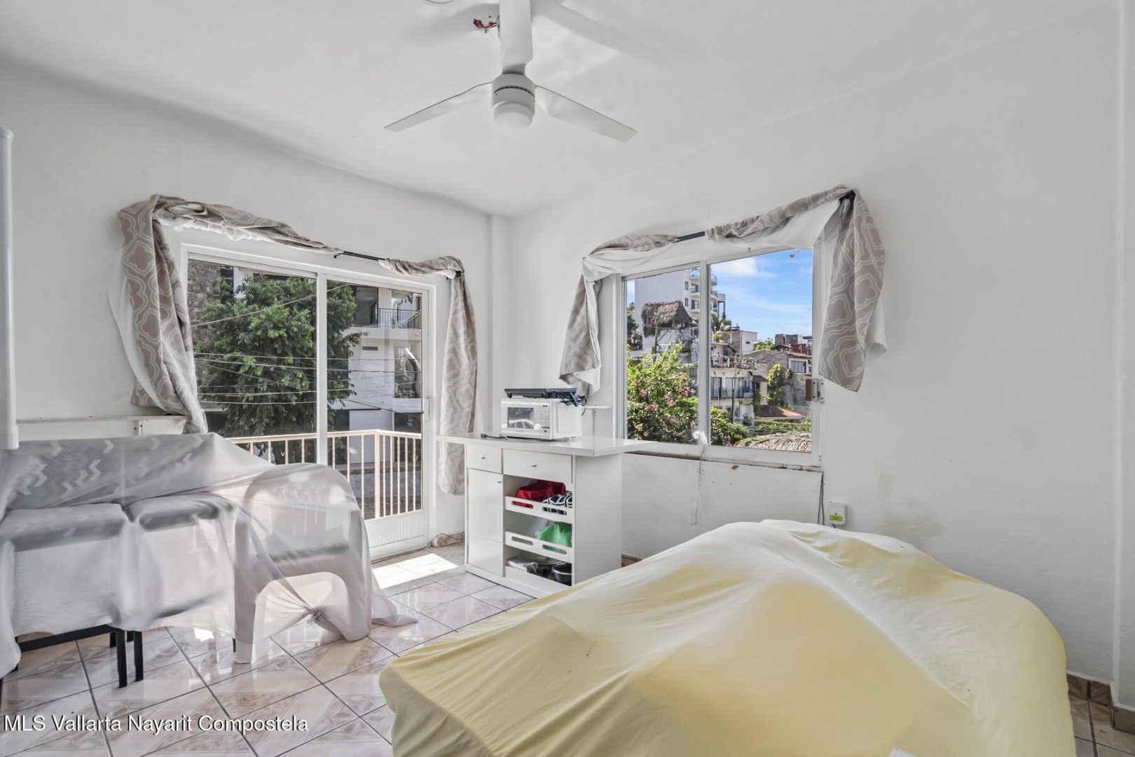 20251022210046391094000000-o