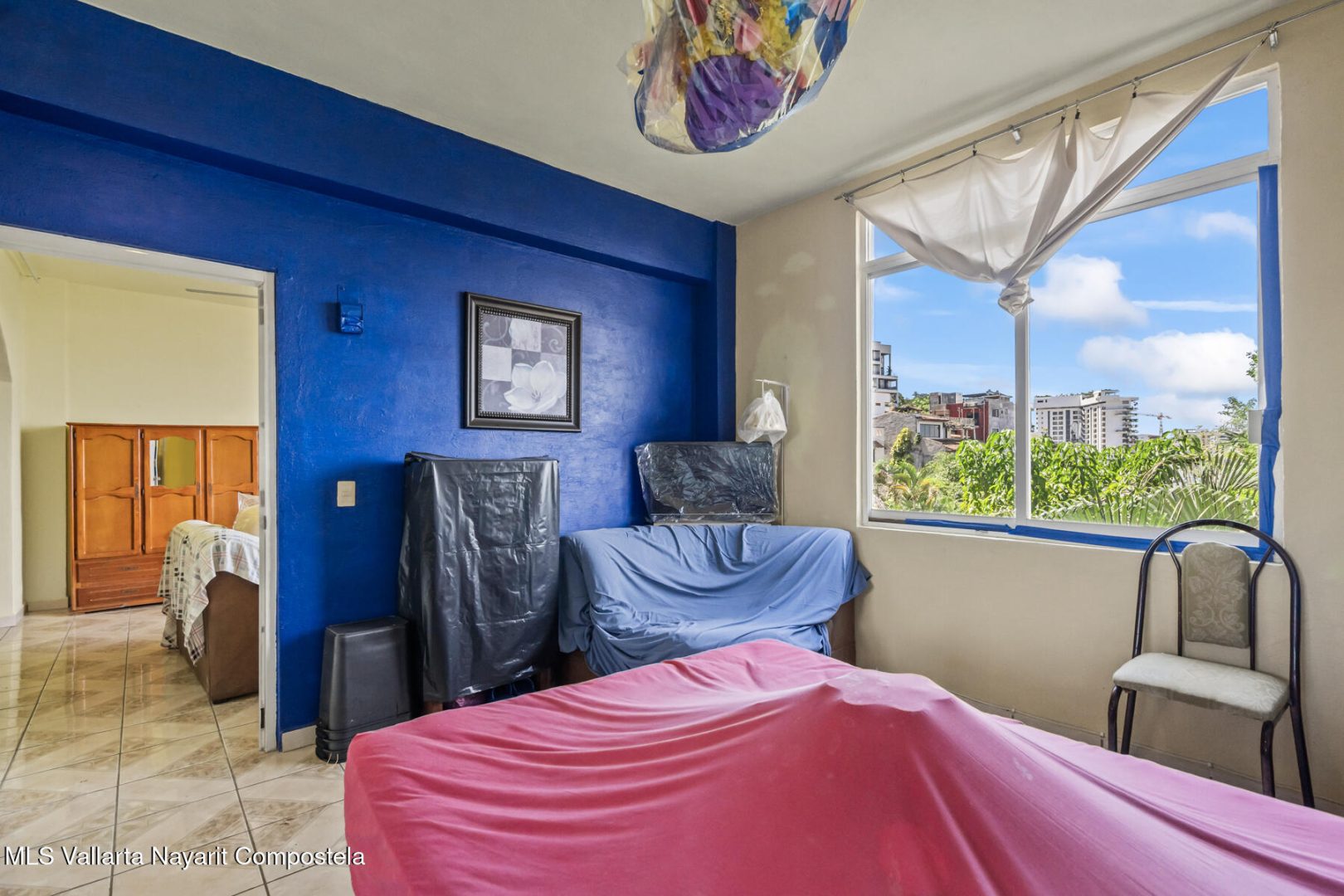 20251022210421576280000000-o