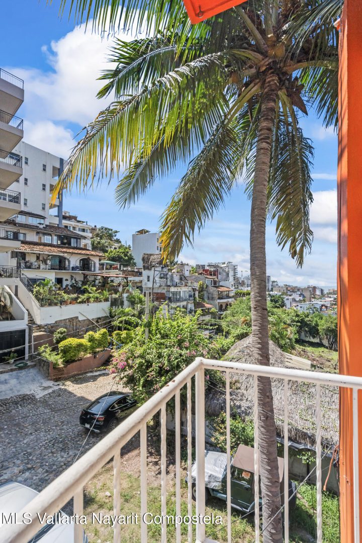 20251022211250570162000000-o