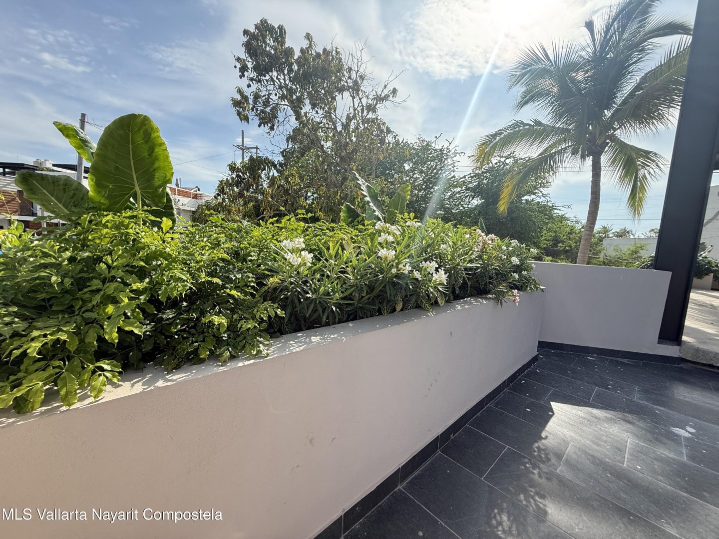 20251023165921471886000000-o