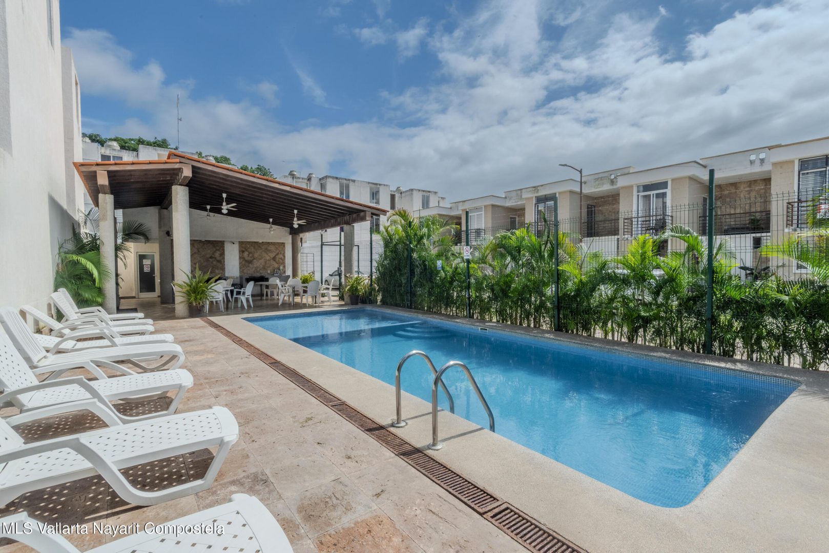 20251024163922001406000000-o