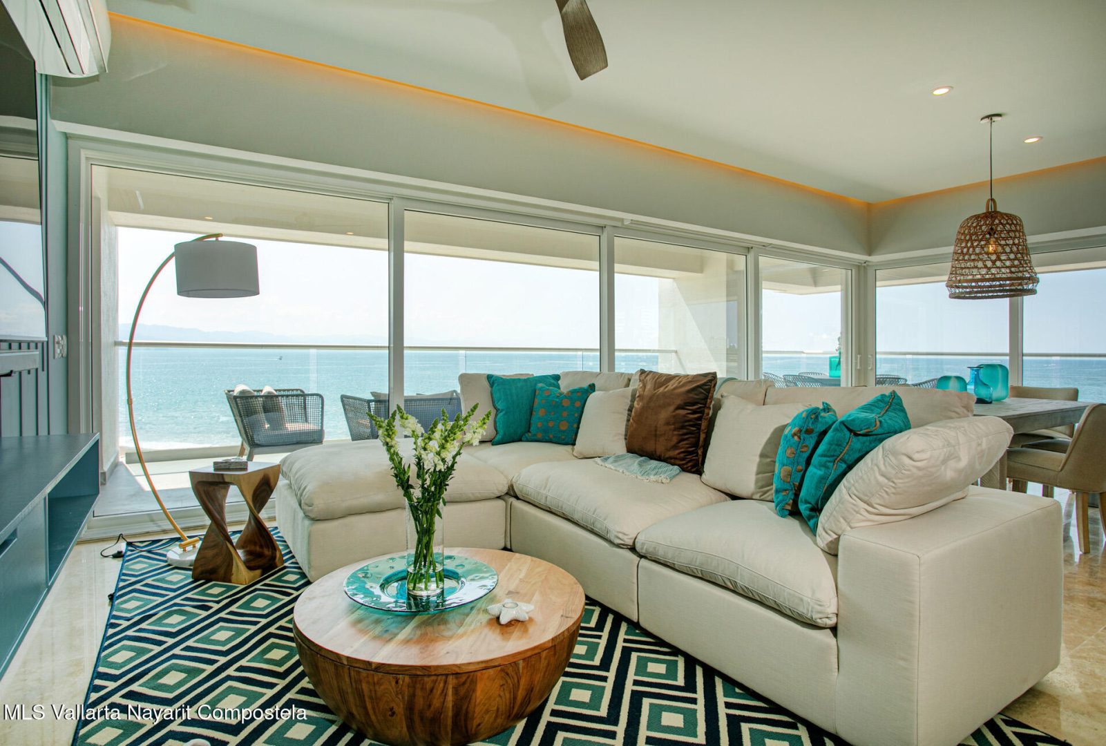 20251026184155450127000000-o